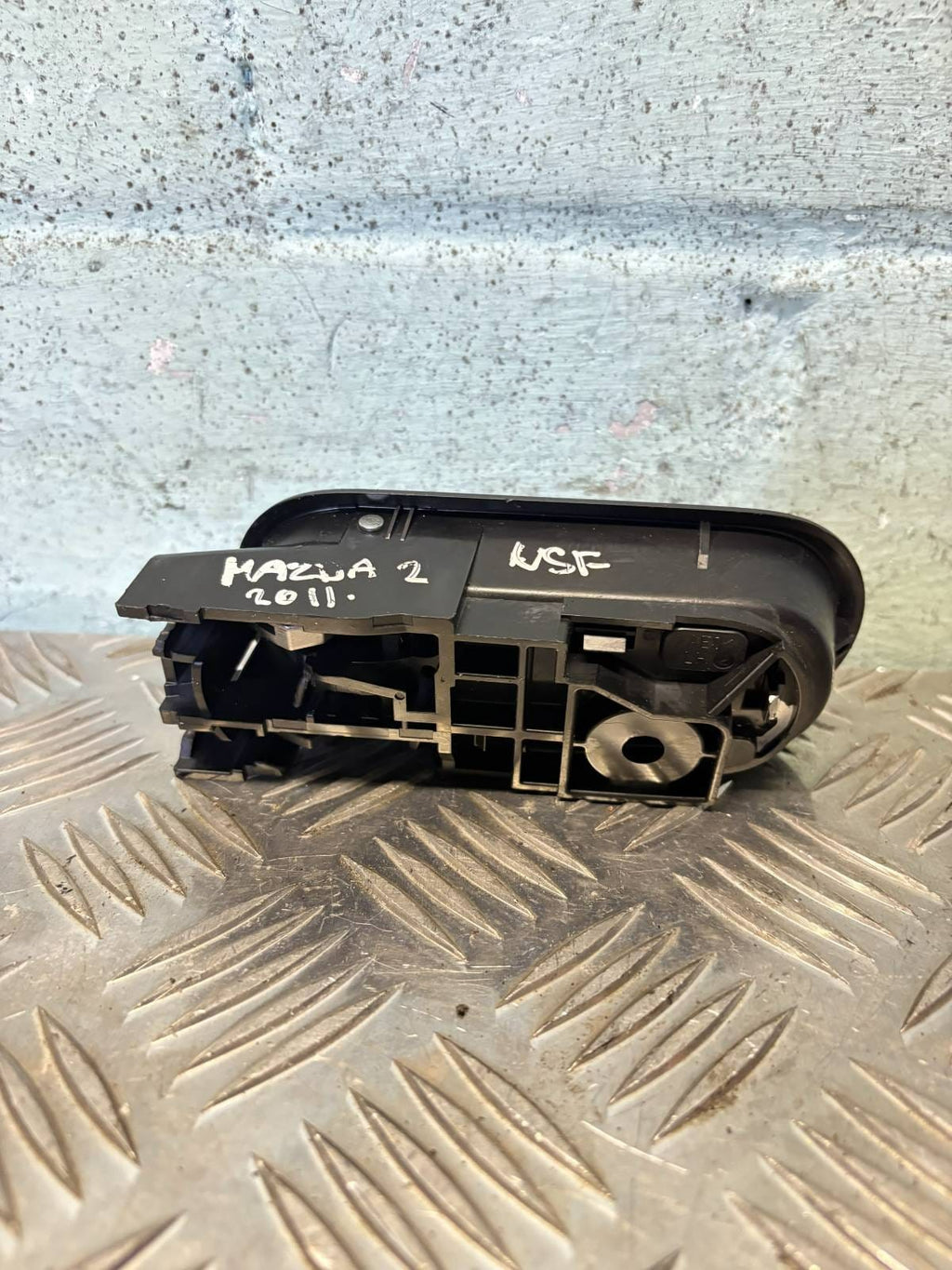 Mazda 2 Mk2 2007-2014 N/S/F Passenger Front Left Inner Interior Door Handle