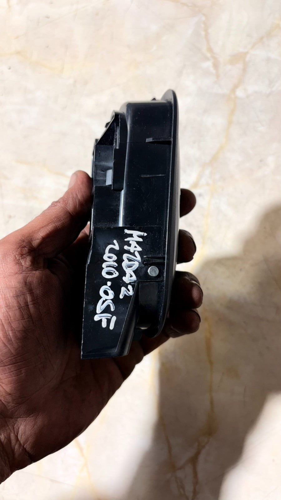 2007-2014 MAZDA 2 DOOR HANDLE FRONT RIGHT DRIVER SIDE