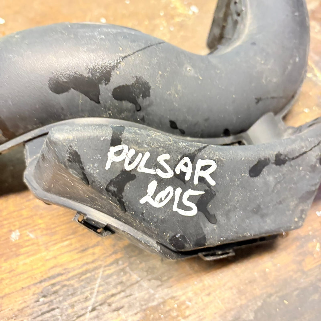 NISSAN PULSAR 1.2 PETROL AIR INTAKE INLET PIPE HOSE 3ZU0B 2015
