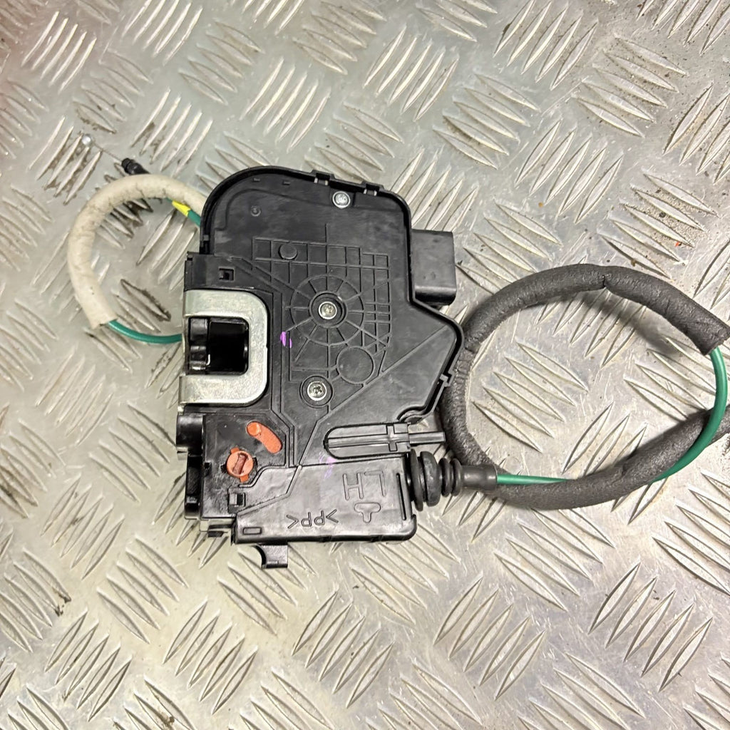 Hyundai i40 2015-2019 Left Rear Passenger Door Lock Latch Actuator 4 Pin A045035