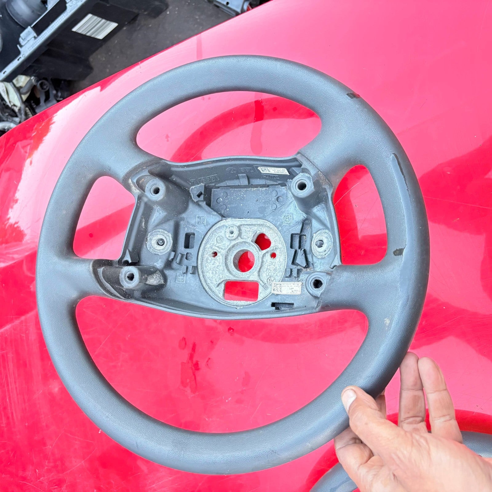 Audi A4 2.5 v6 4-Spoke Steering Wheel 8E0000124