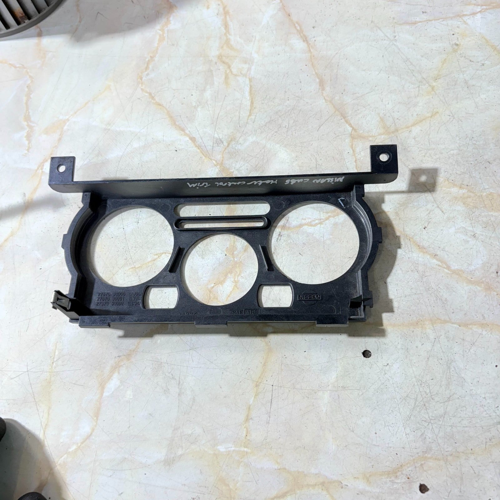 2004 NISSAN CUBE CENTRE CONSOLE HEATER CONTROLS SURROUND TRIM