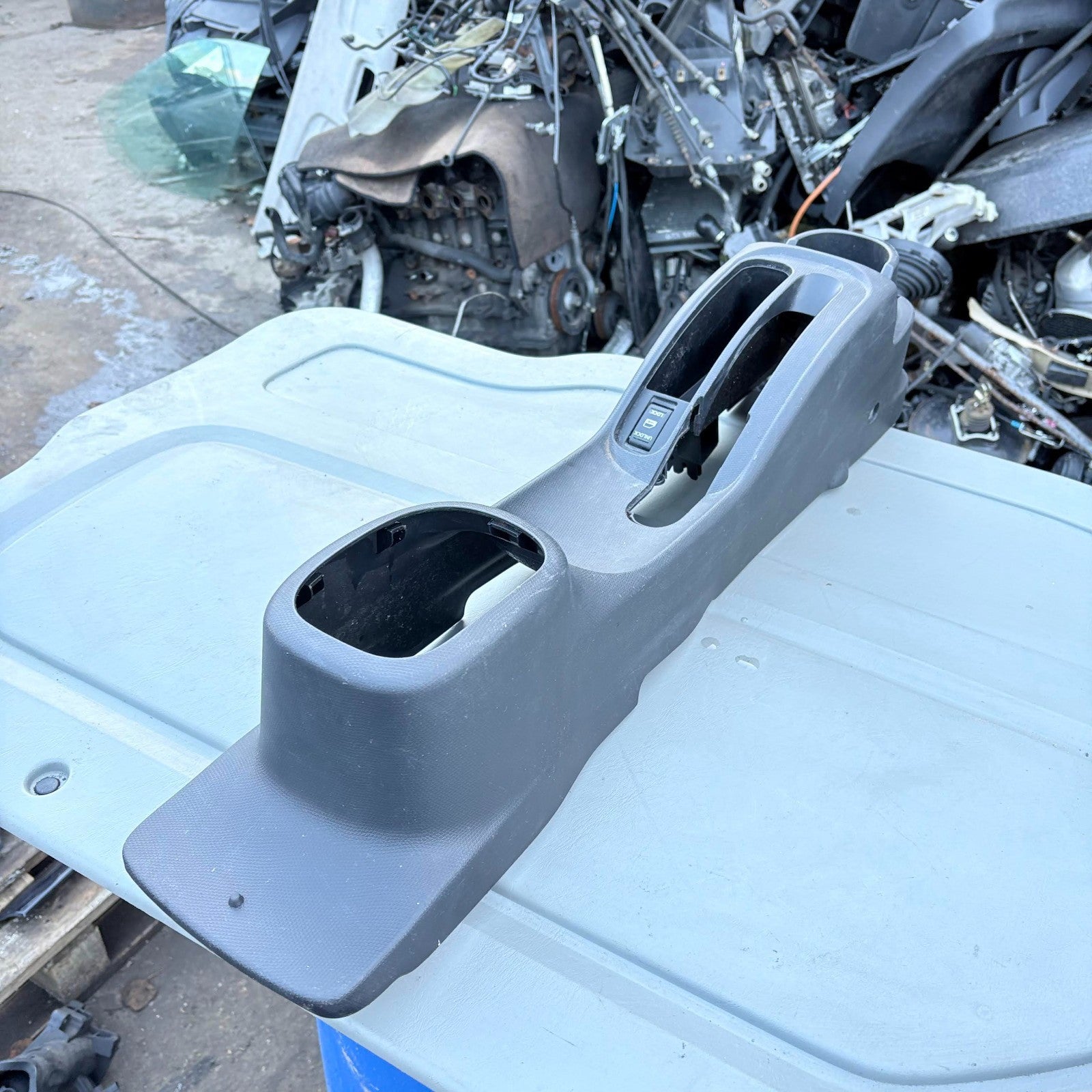 Nissan Micra K12 Mk3 2002-03 3/5dr Centre Console Armrest Cup Holder 96910AX600