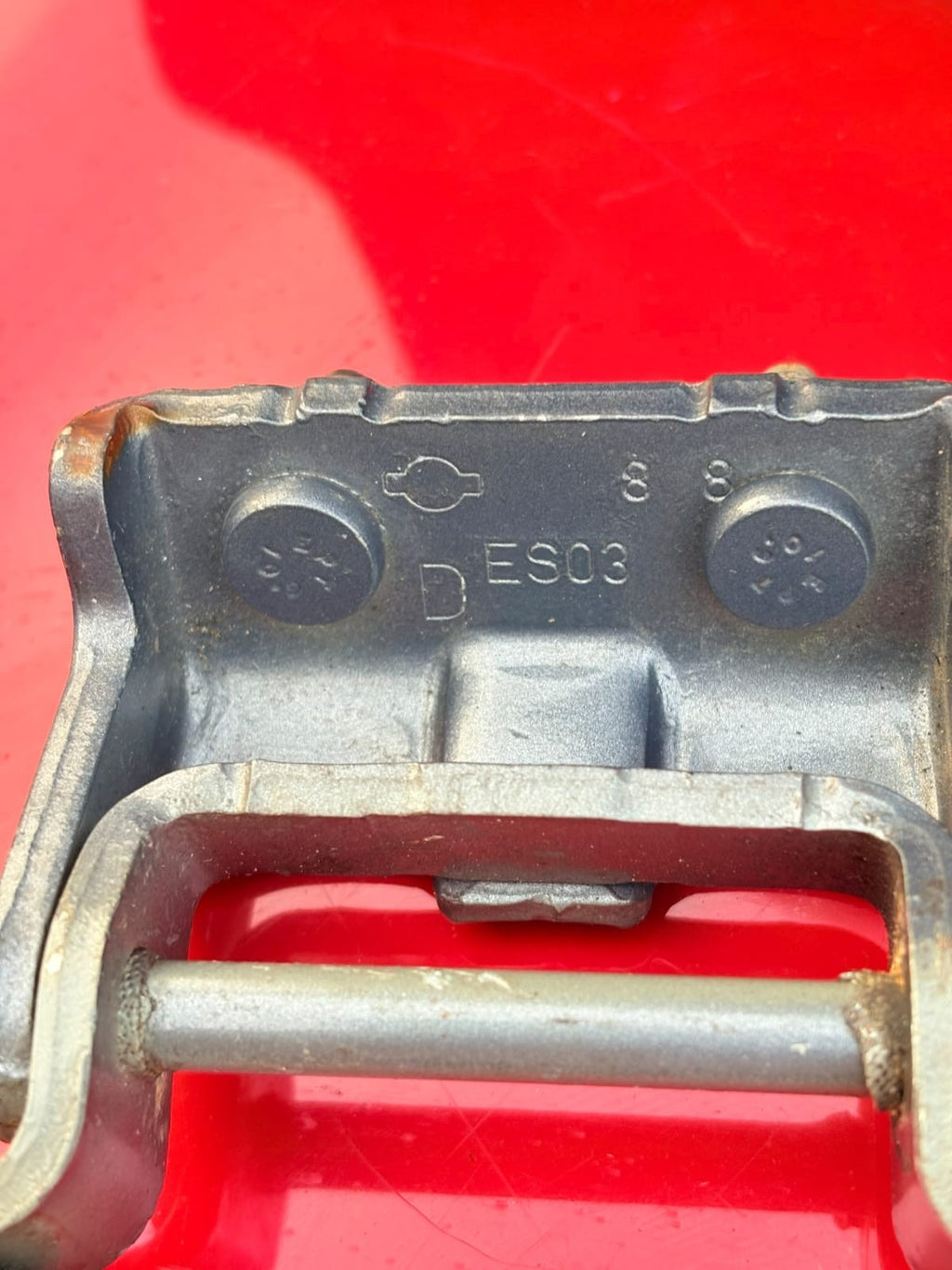 Nissan Qashqai Mk1 J10 2006-2013 NSR Rear Left Upper Door Hinge 82401-AV630