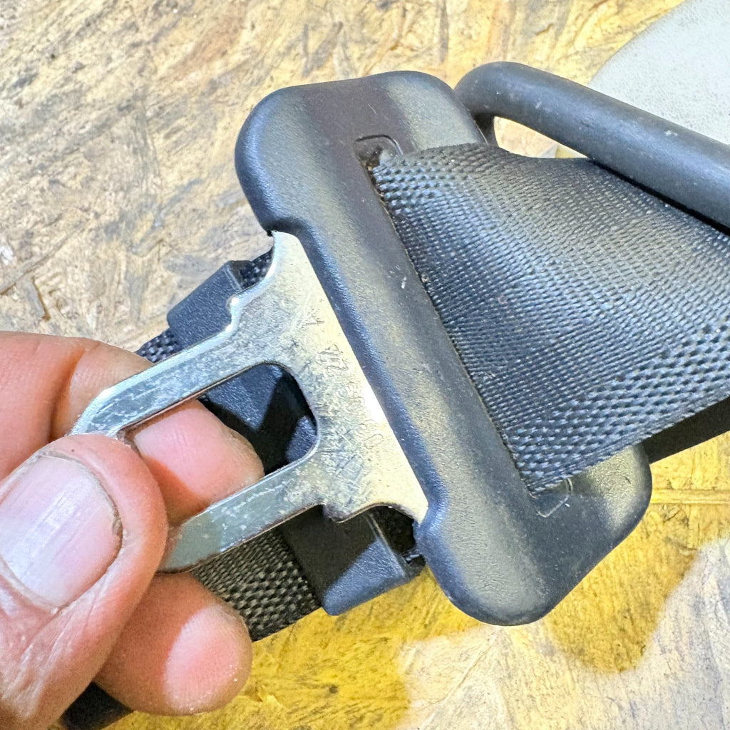898101C210BJ Seat Belt Strap Middle 89810-1C210BJ