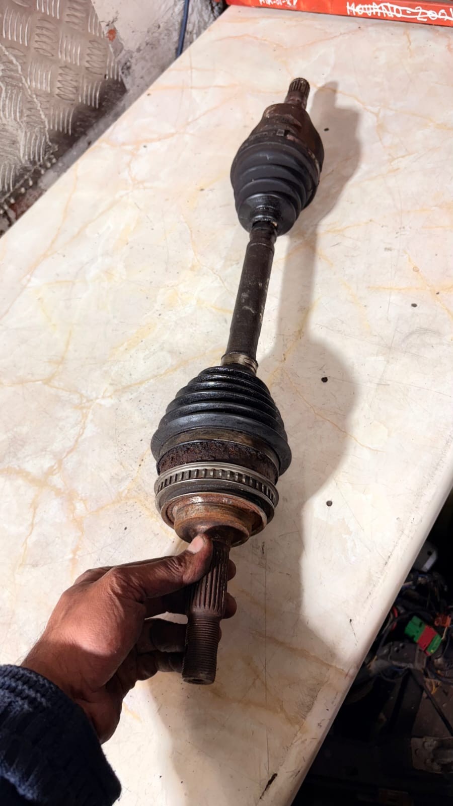 TOYOTA YARIS FRONT DRIVESHAFT CV AXLE 2005-2009 05-09 8250130595010