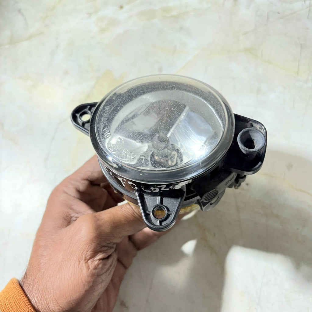 HELLA PASSENGER FRONT FOG LIGHT 271274-00 (F110) NSF