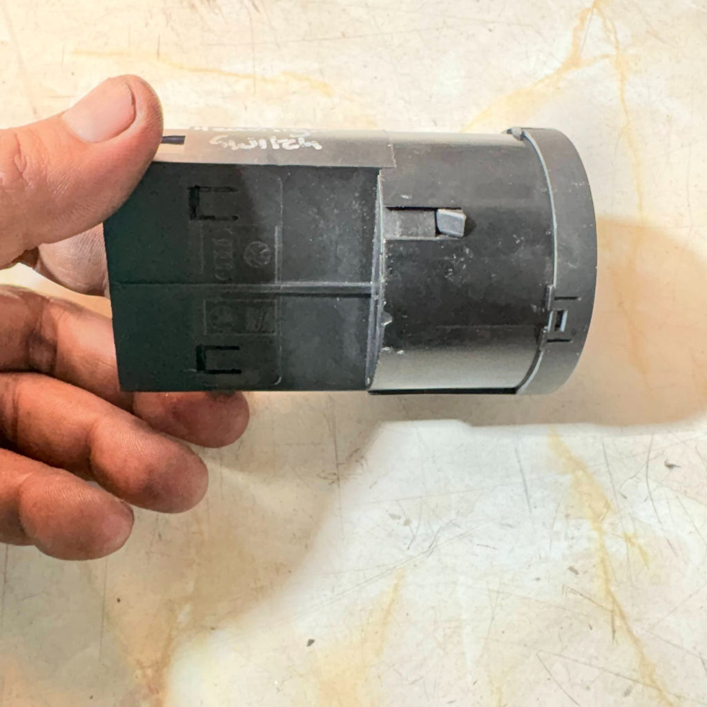 SKODA FABIA 2008 Headlight Switch BK73B0941531B