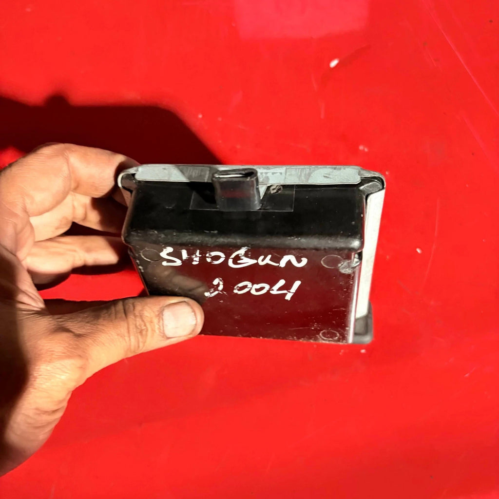 1999-2006 MITSUBISHI SHOGUN AUTO FUSE BOX COVER