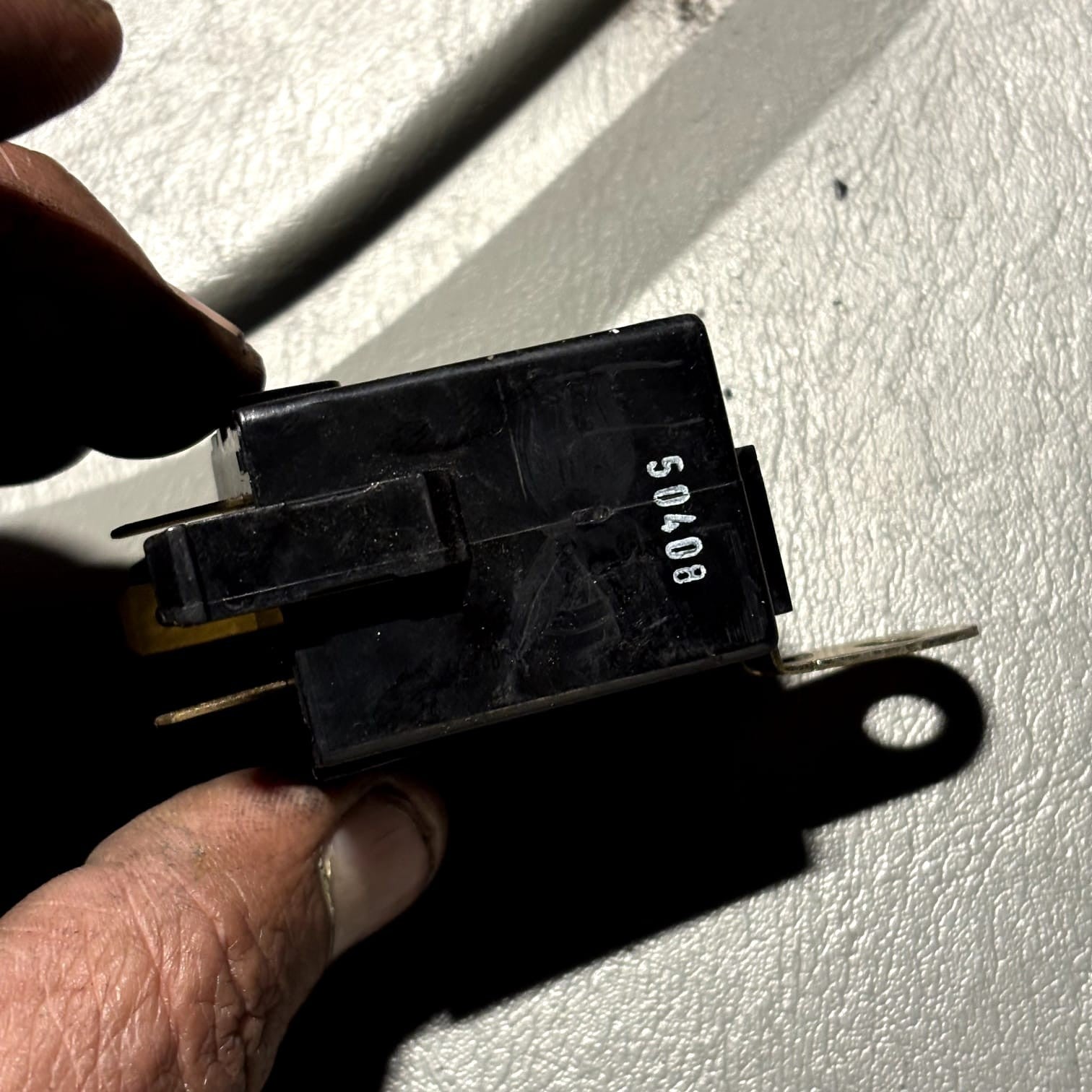 Kia Sorento MK1 (BL) 2002-2009 Hazard/Indicator Flasher Relay 0K0UA-66830 12V