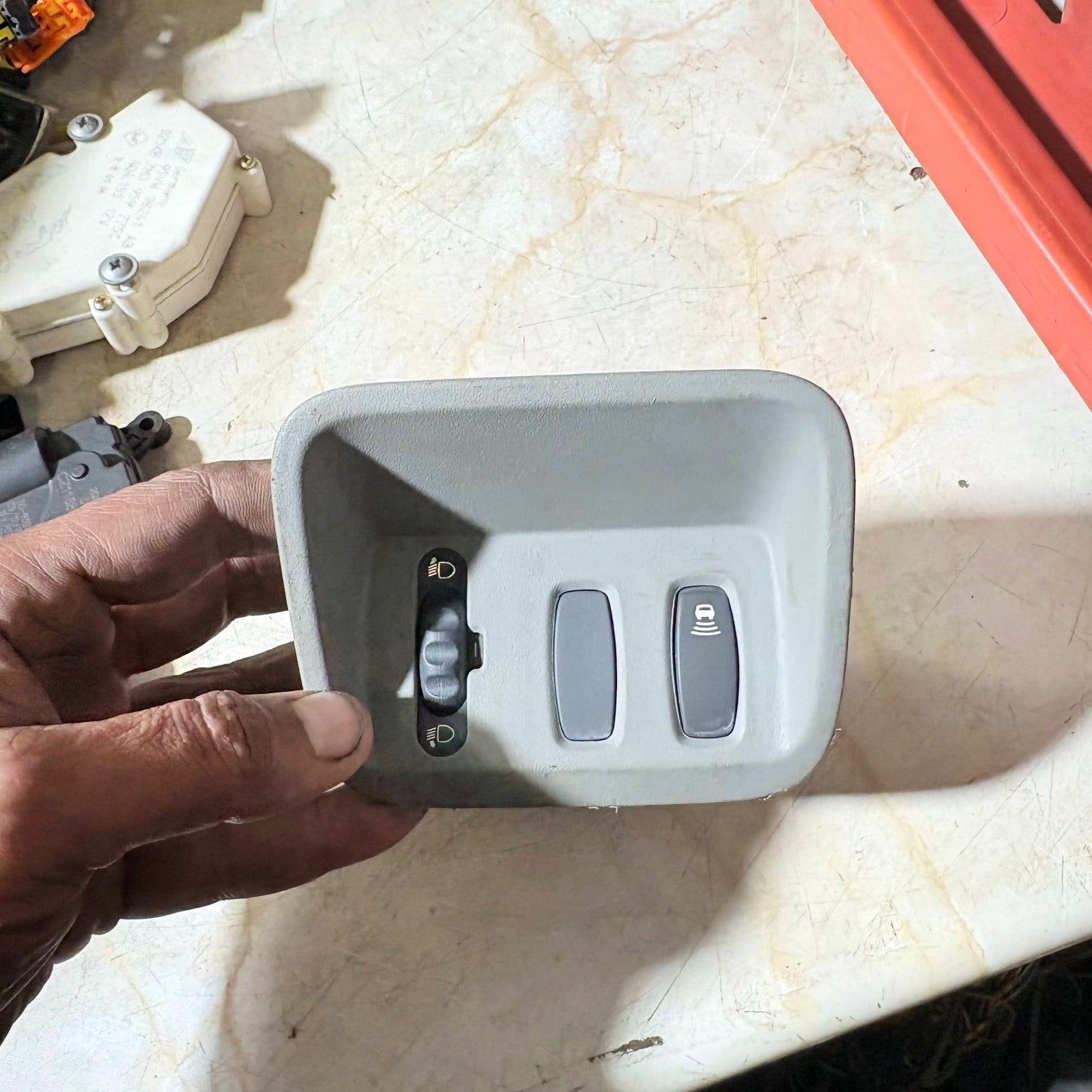 2001-2014 RENAULT PRIMASTER HEADLIGHT ADJUSTER SWITCH 8200020063