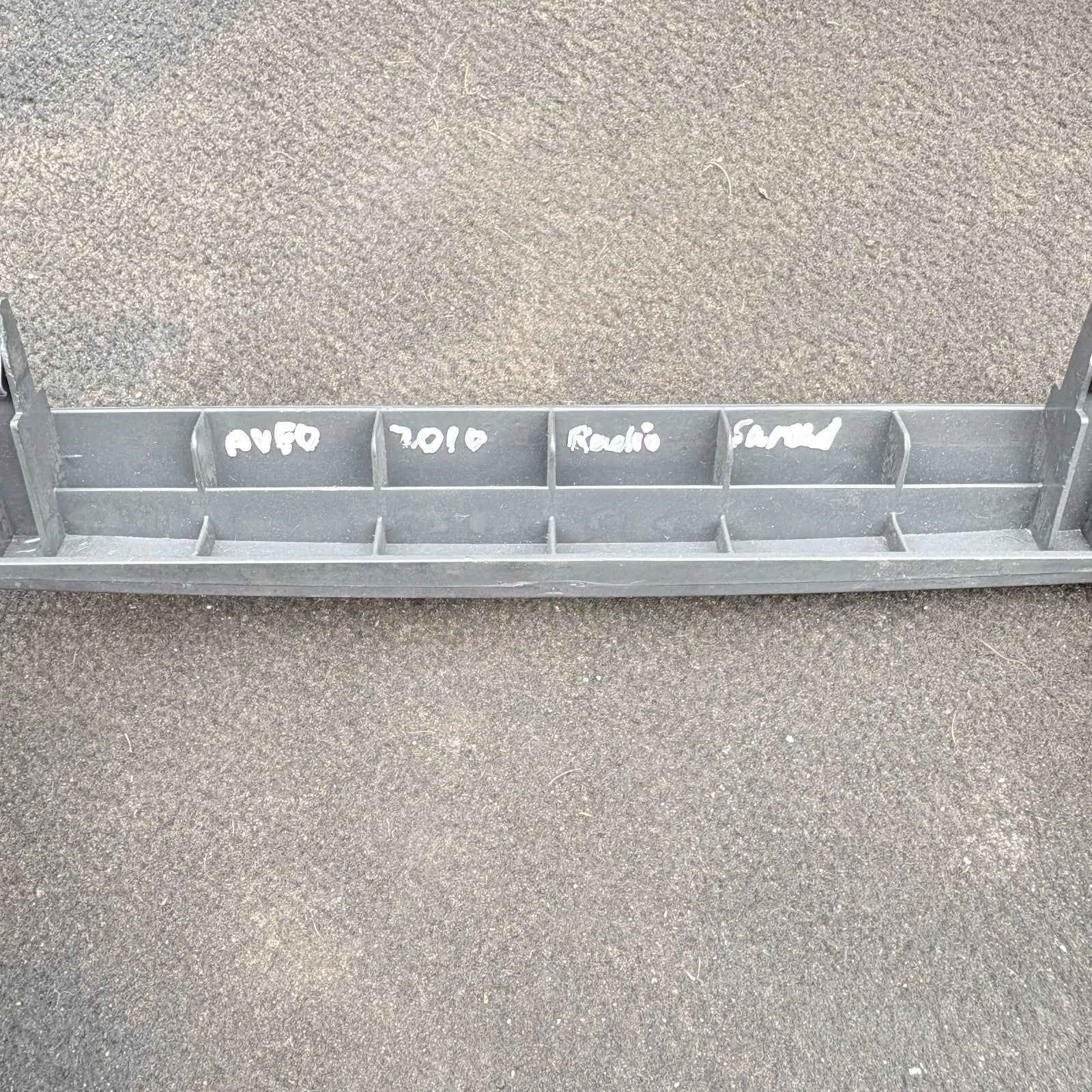 Interior Radio Trim for Toyota Aygo 2005-2014 AB10