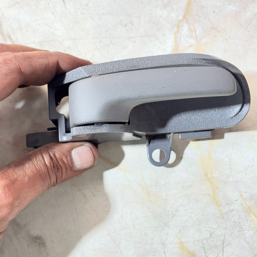 CITROEN C10 DRIVERS REAR INSIDE DOOR HANDLE