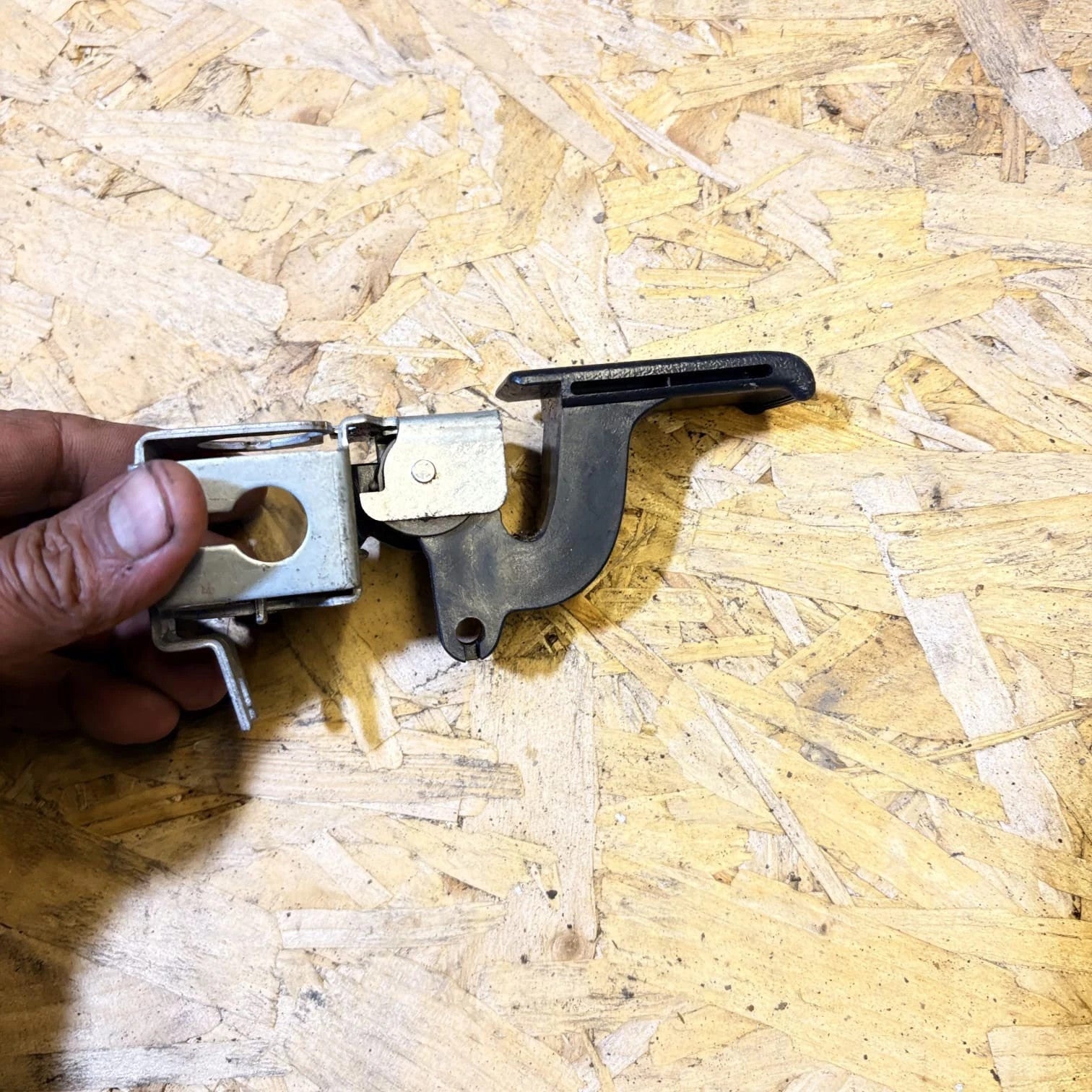 Honda Accord Fuel Flap Release Pull Lever Handle 2005