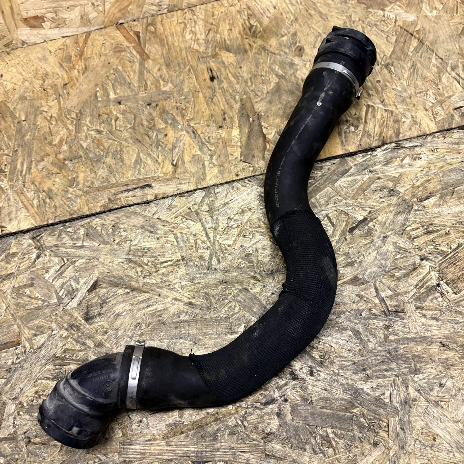 JAGUAR XE X760 2.0 DIESEL COOLANT HOSE LINE PIPE 2017 1321148