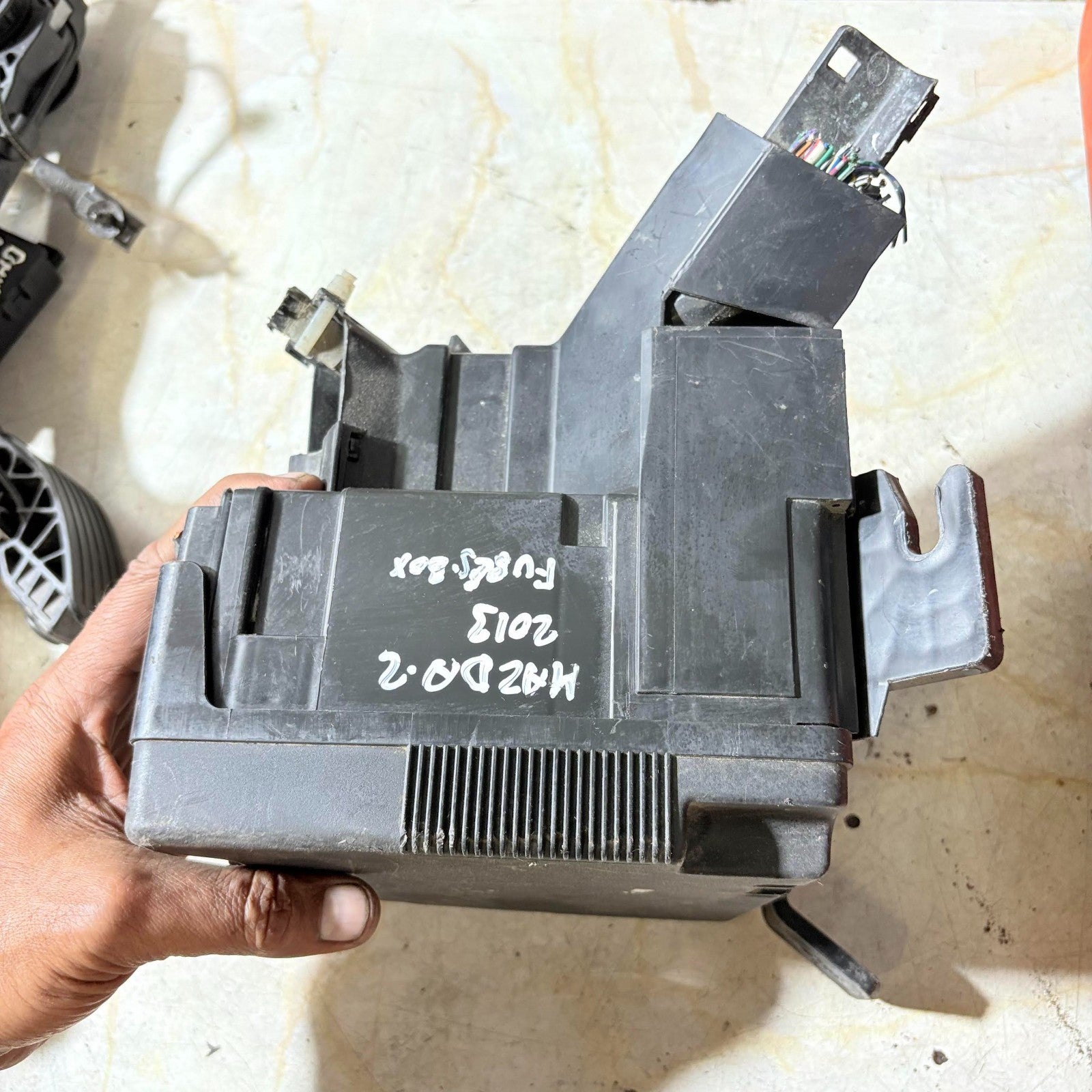 Mazda 2 2007-2015S Engine Bay Fuse Box/Fusebox