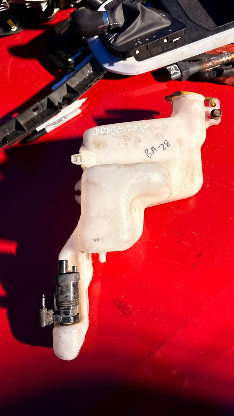 Jeep Compass/Patriot 07-17 Dodge Caliber 07-12 Washer Bottle Tank 05303789AF