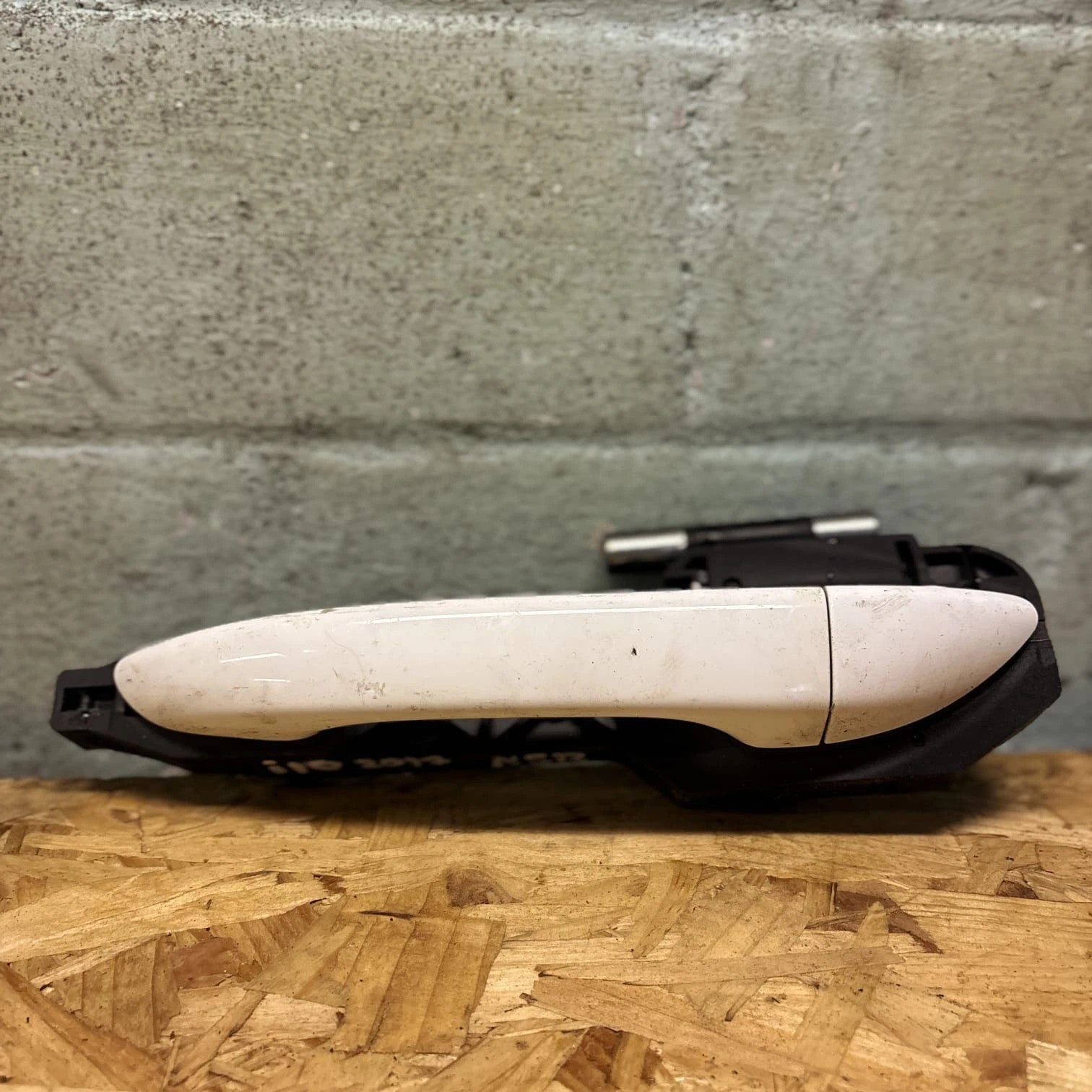 Hyundai i10 2013-2019 Rear Left Exterior Door Handle White 82661B9011
