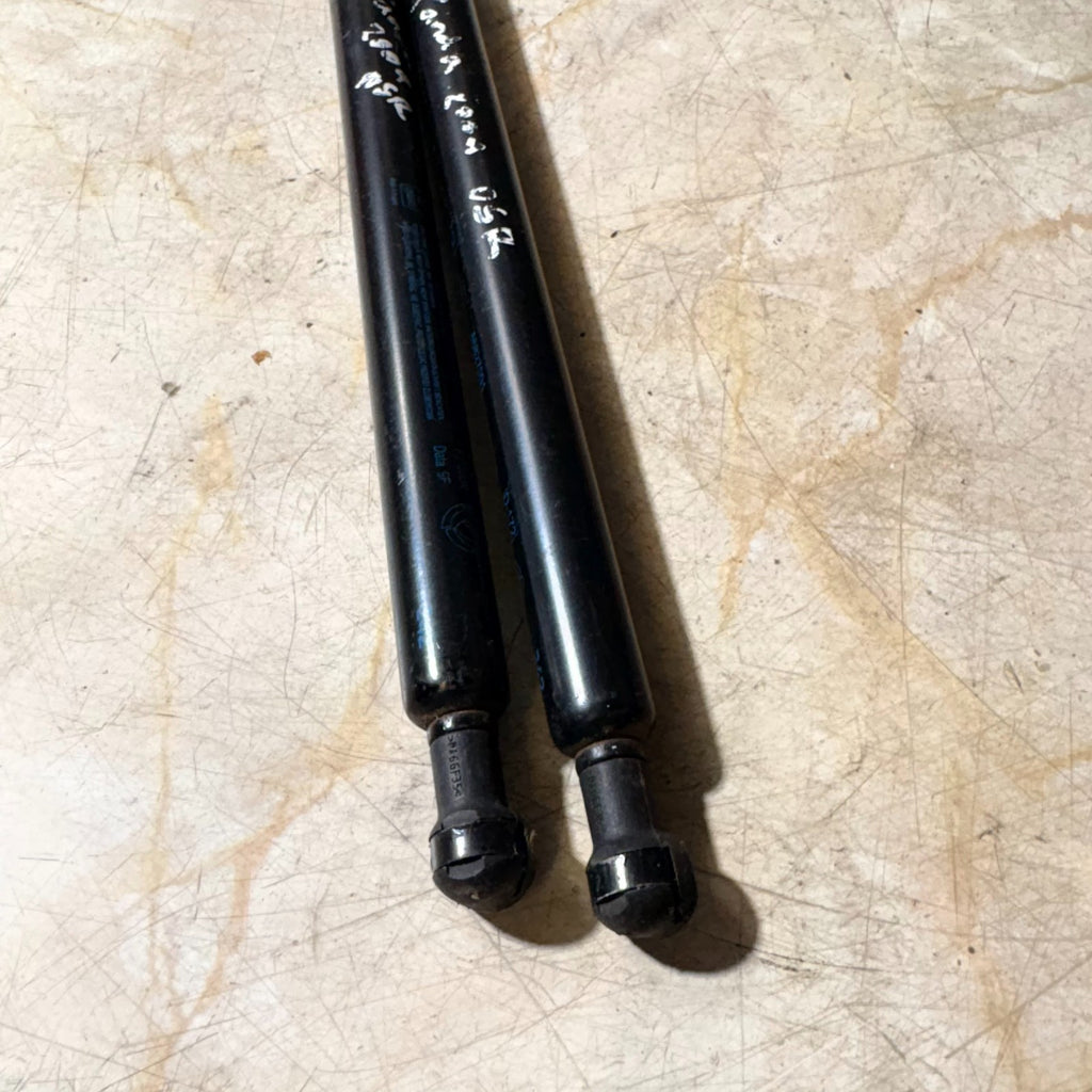Fiat Panda 169 2003-2012 Tailgate Boot Gas Struts Lift Supports Pair L/R