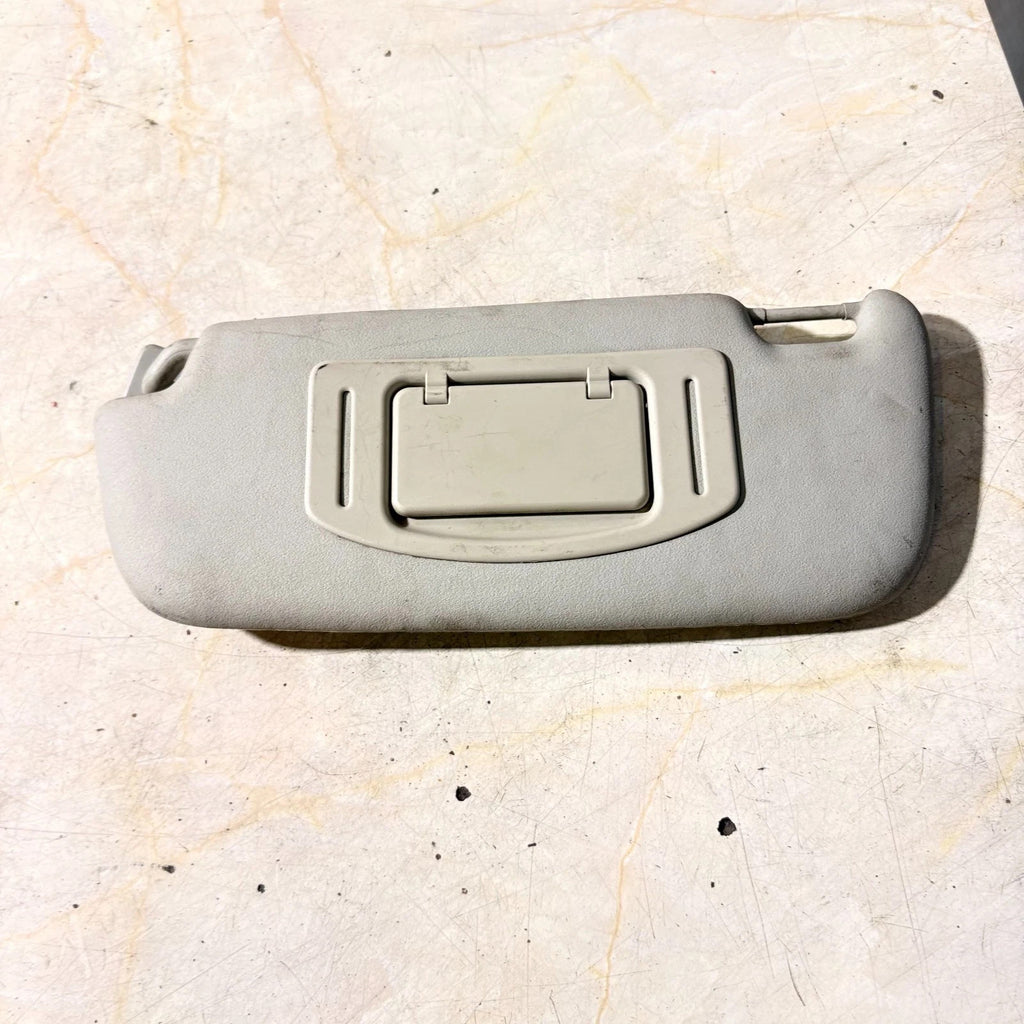 SMART FORFOUR 5 DOOR FRONT DRIVER SIDE RIGHT OFFSIDE SUN VISOR 2004-2006