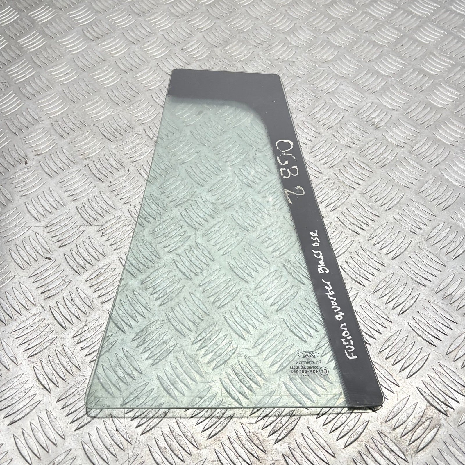 2003–2008 Ford Fusion Rear Right Door Quarter Glass Window