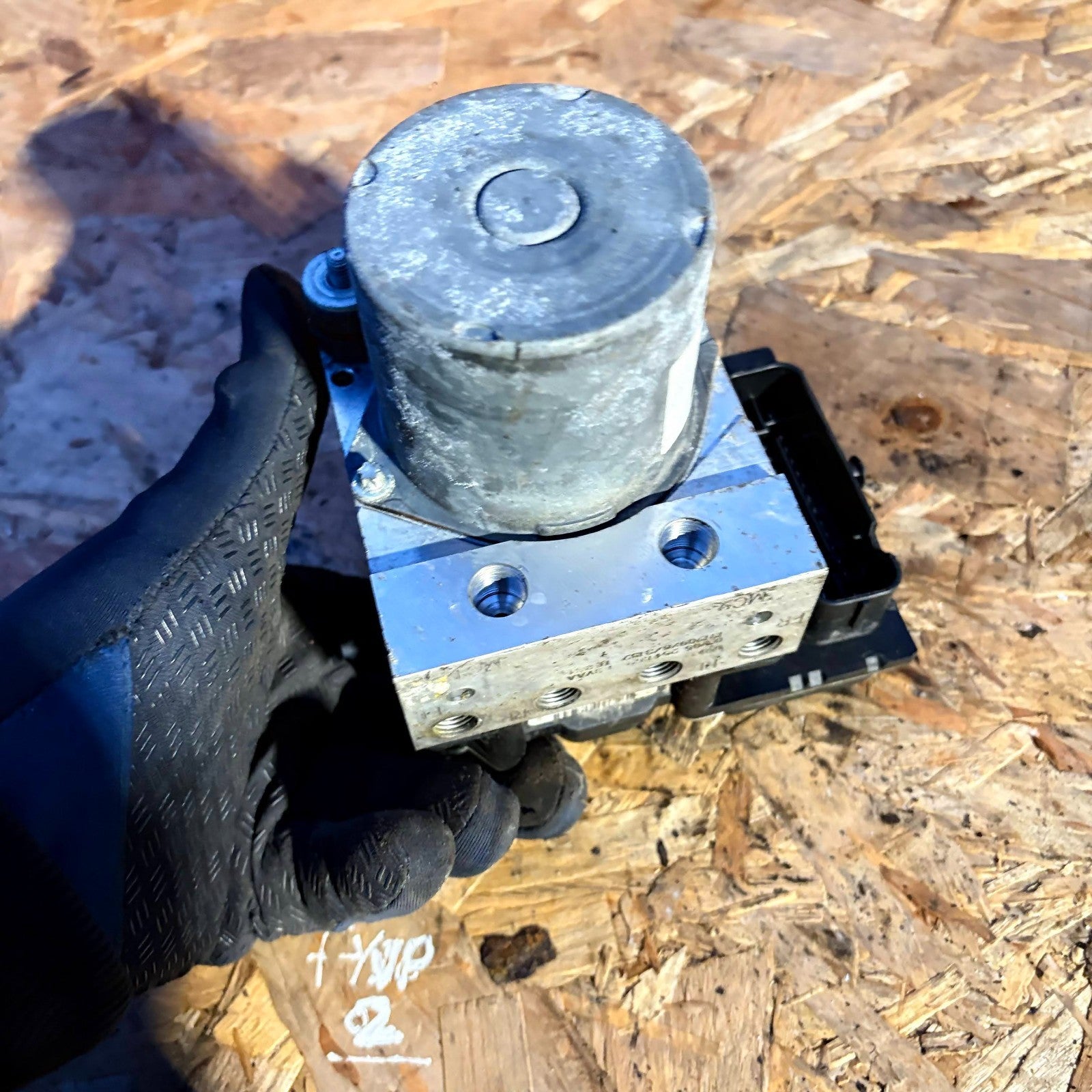 2014 HONDA JAZZ ABS PUMP MODULATOR