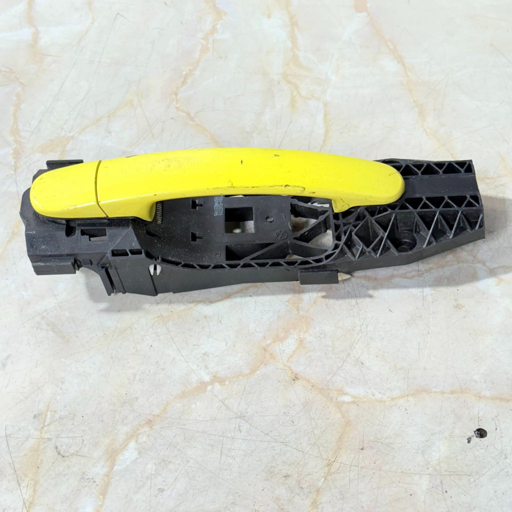 Skoda Rapid 2012-2017 Left Front Exterior Door Handle NSF Yellow 5N0837205M