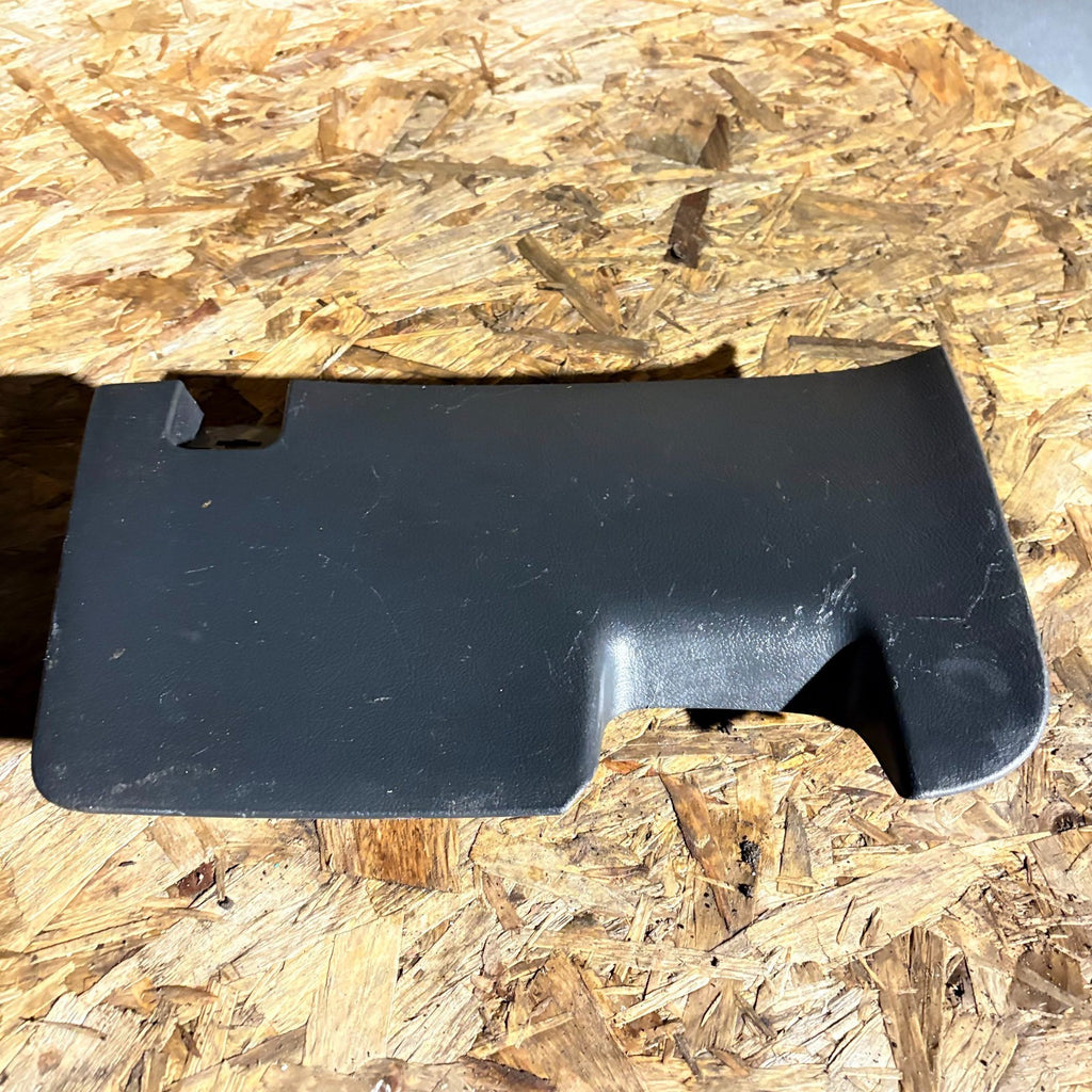 Chevrolet Aveo MK1 2008-2011 Dash Under Steering Column Trim Panel 96801369 RH