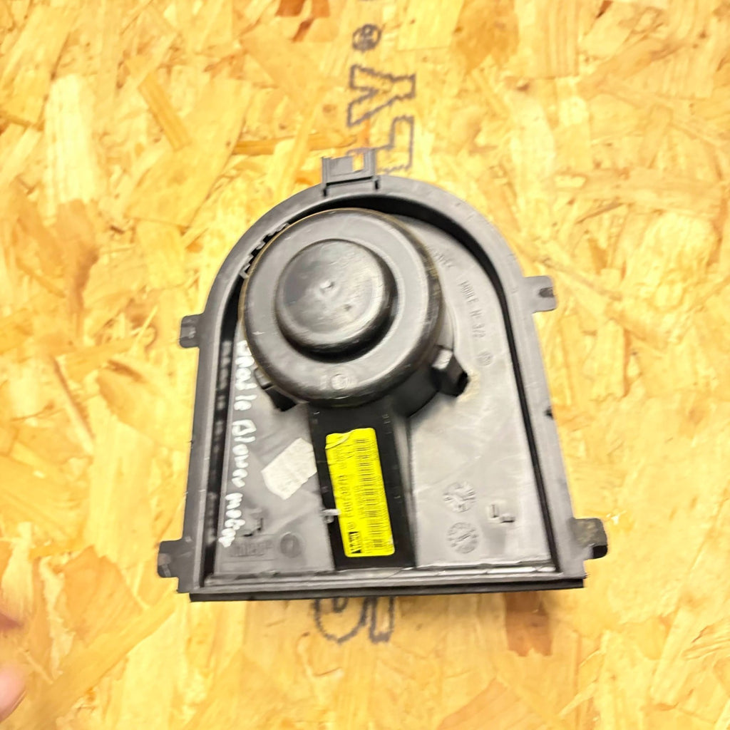 VOLKSWAGEN BEETLE HEATER BLOWER MOTOR FAN H35657880E