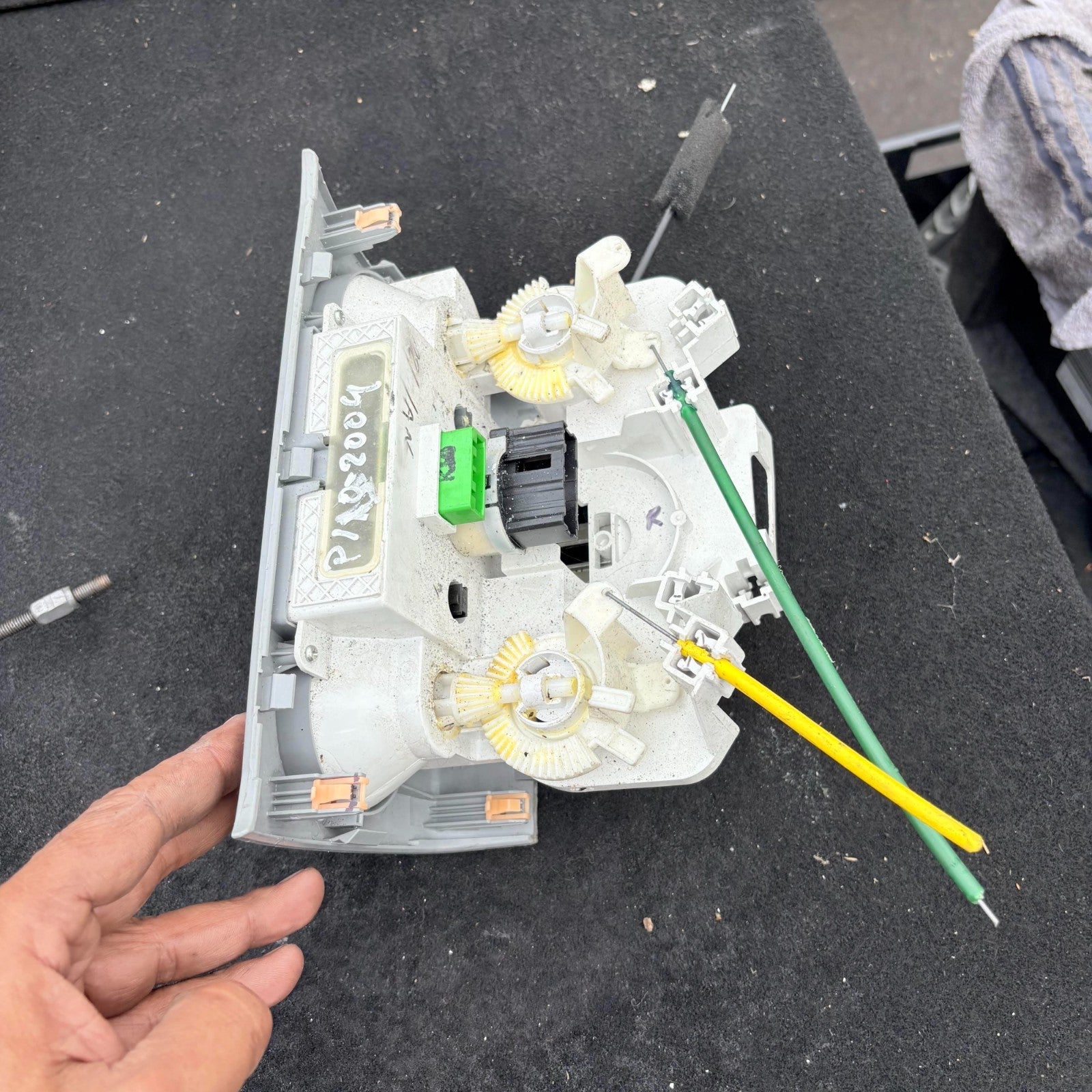 2004 NISSAN PIXO HEATER CLIMATE CONTROL MODULE