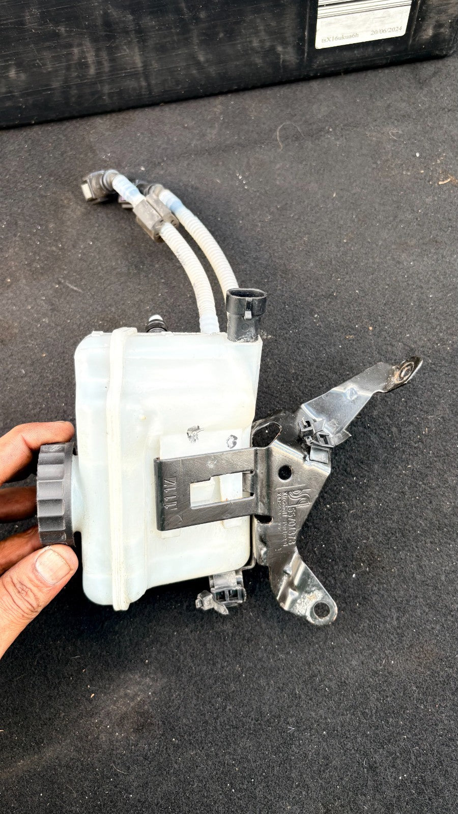 Vauxhall Adam 2017 Petrol Brake Fluid Reservoir Tank 0204051244