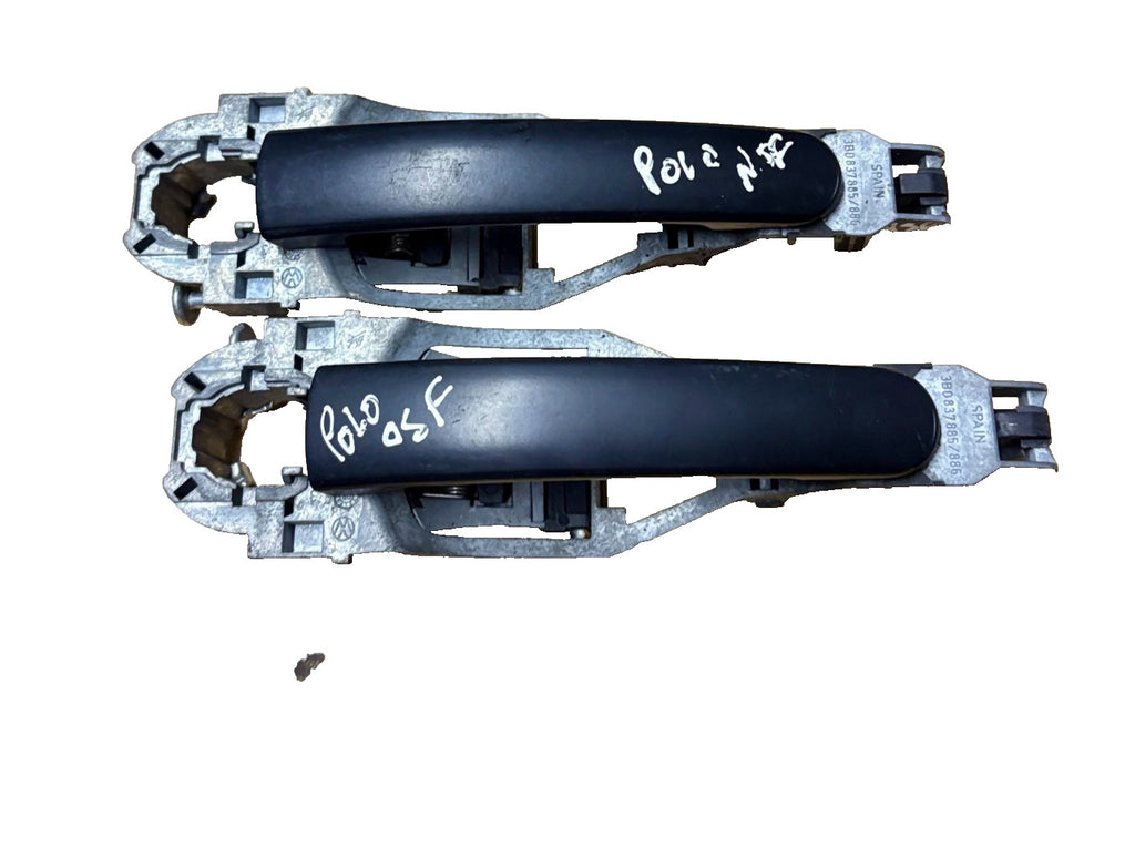 Volkswagen Polo Front Right/Left Outer Door Handle 3B083VW Polo 2003-2006 Fr7885