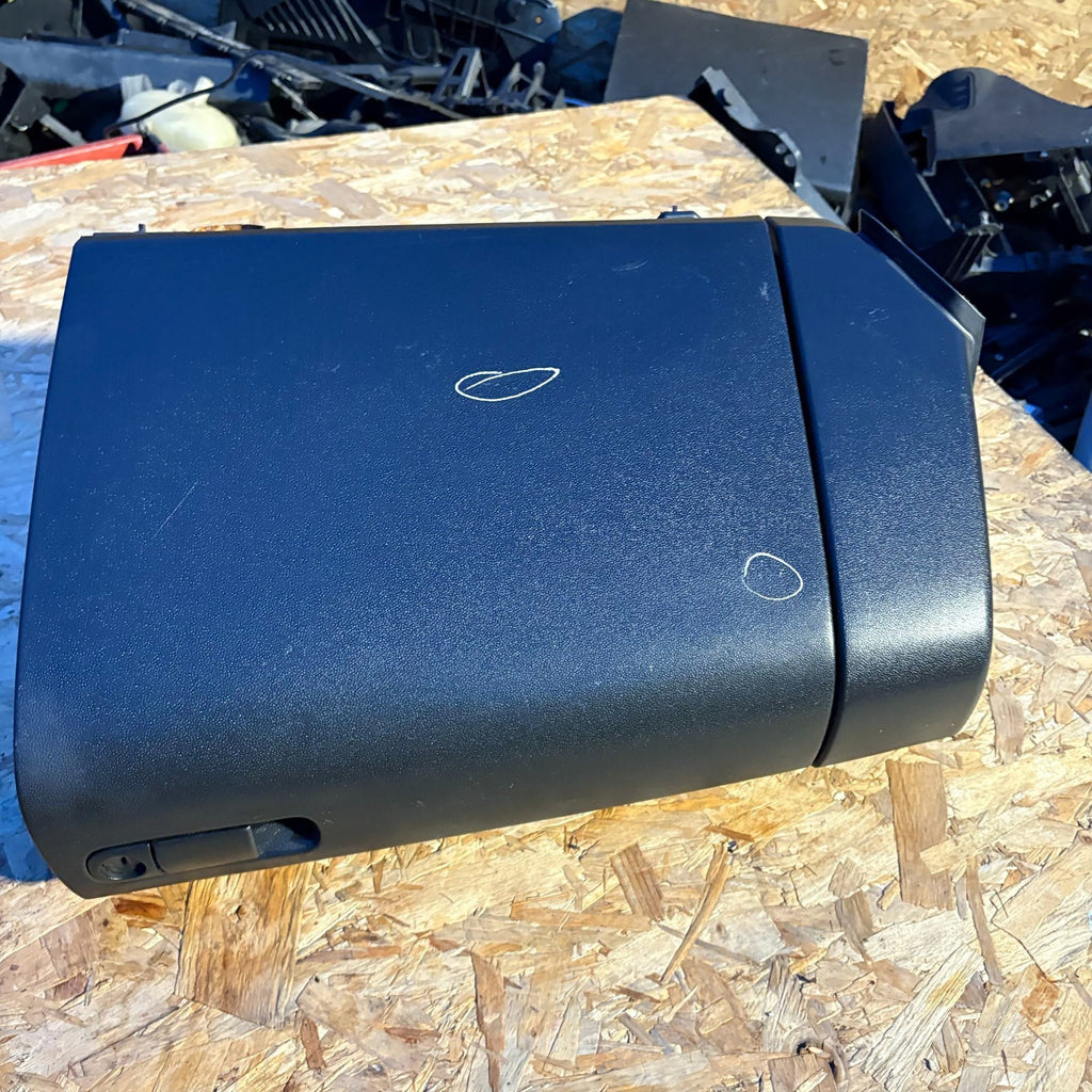 MAZDA 3 2003-2009 GLOVE BOX