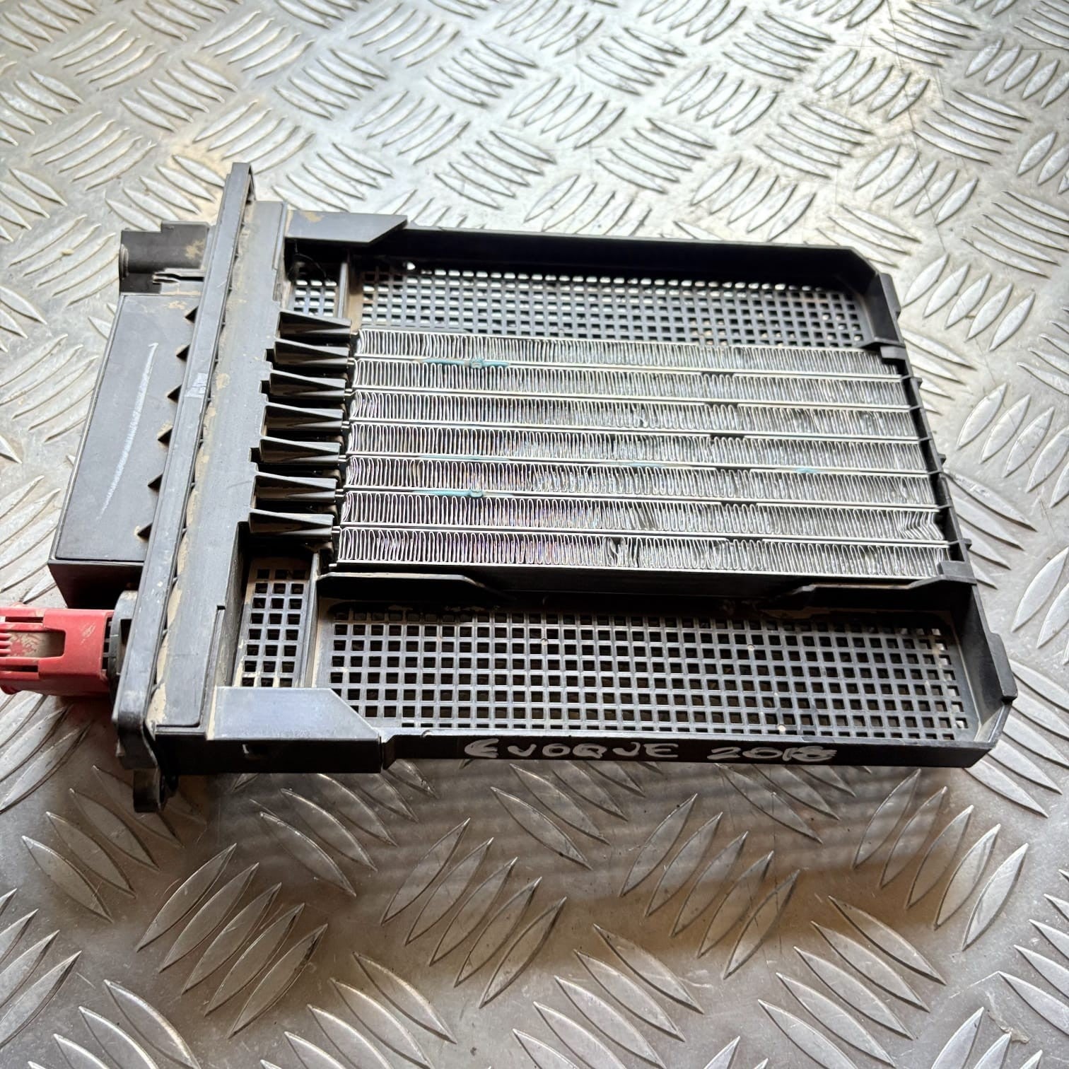 Range Rover Evoque L551 MK2 Electric Heater Matrix J9C3-18D612-AA 2018-2025