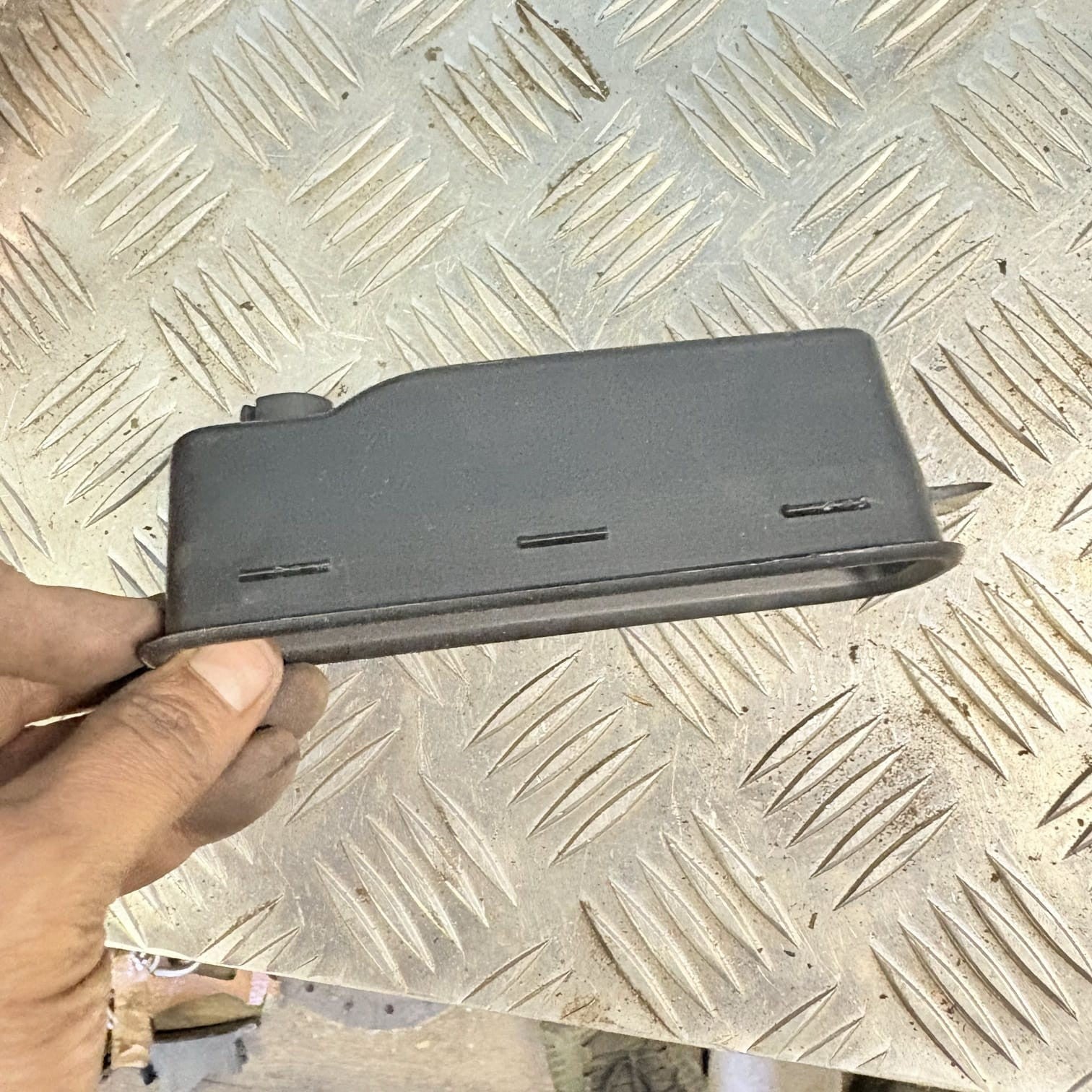 JAGUAR XE X760 DOOR STORAGE INSERT TRIM PASSENGER REAR SIDE 2017 GX73-22634-CAW