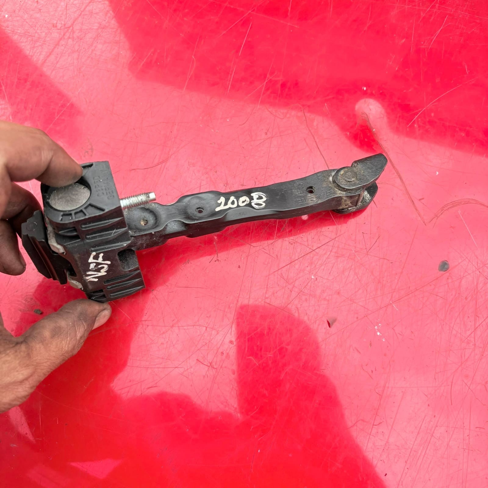 Volvo xc60 Door Check Strap Front Left 31217753 2008 Year