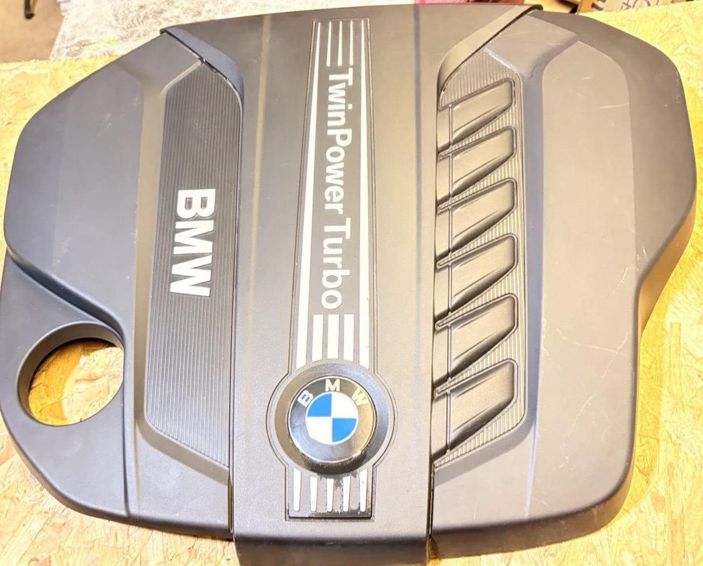 BMW X5 E70 Diesel Top engine cover trim SP6398 JUT160040