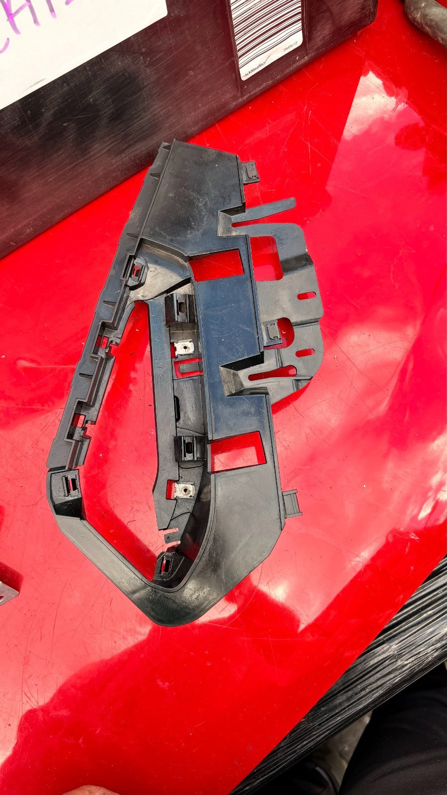 VW Golf Mk5 2005 Centre Console Bracket 1K0863179B