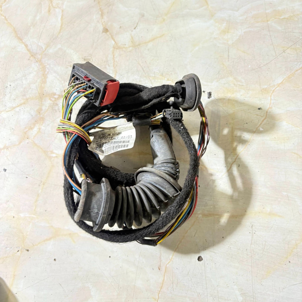 PEUGEOT 307 DOOR WIRING LOOM FRONT DRIVERS SIDE OFFSIDE RIGHT 9642621980