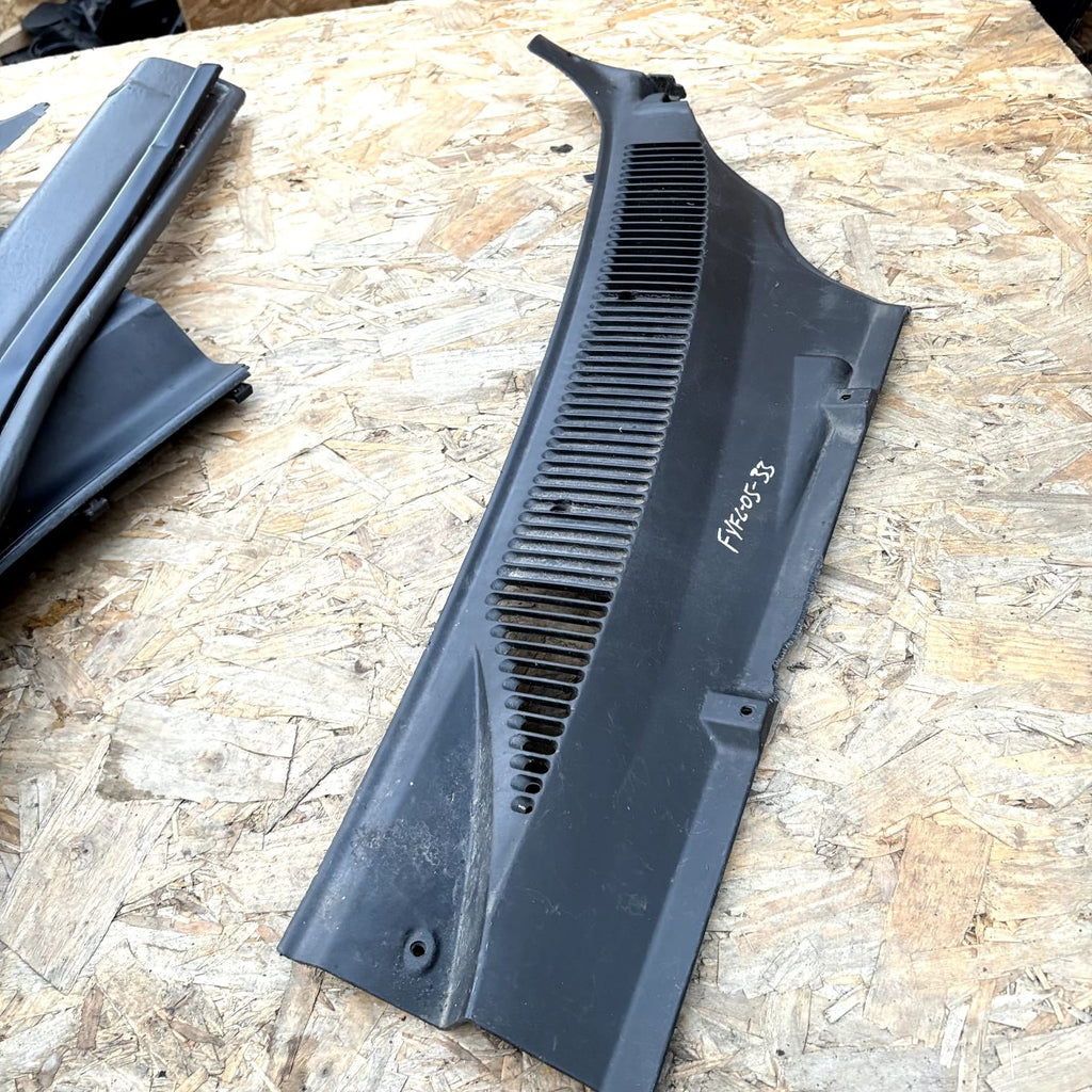 Fiat Doblo 223 cover cowl water box N/S 735279114DX-2003