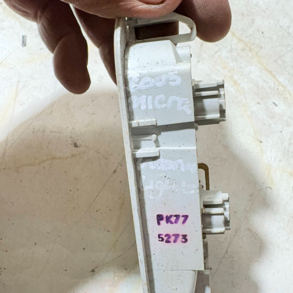 NISSAN MICRA 2010-2013 INTERIOR LIGHT MAP READING SWITCH CONTROL