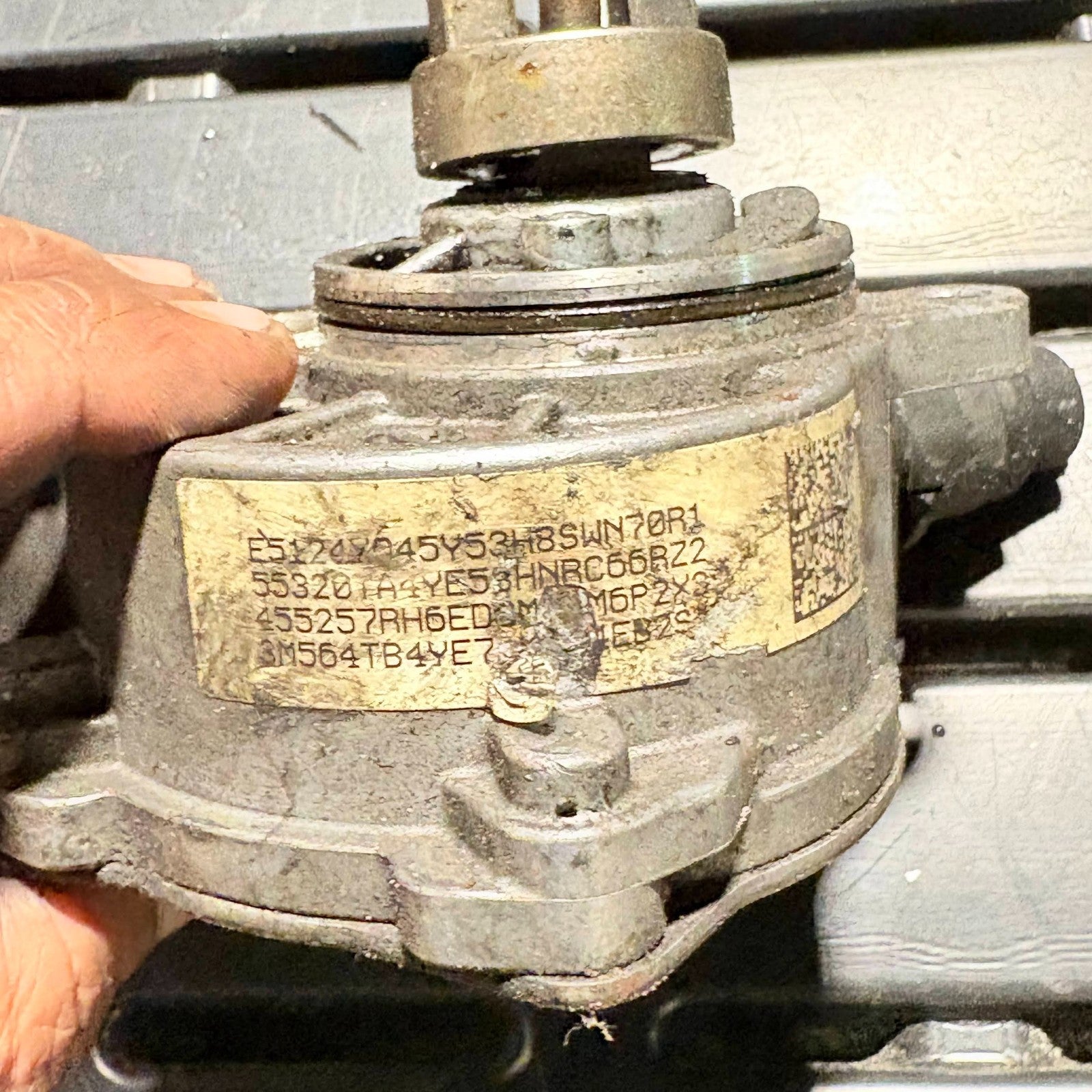 Mercedes 2007 Brake Vacuum Pump A6462300265
