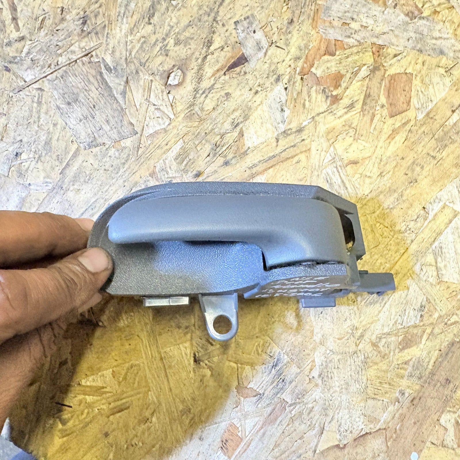 Peugeot 107 Mk1 2005-2014 NSF Passenger Front Interior Door Handle Grey