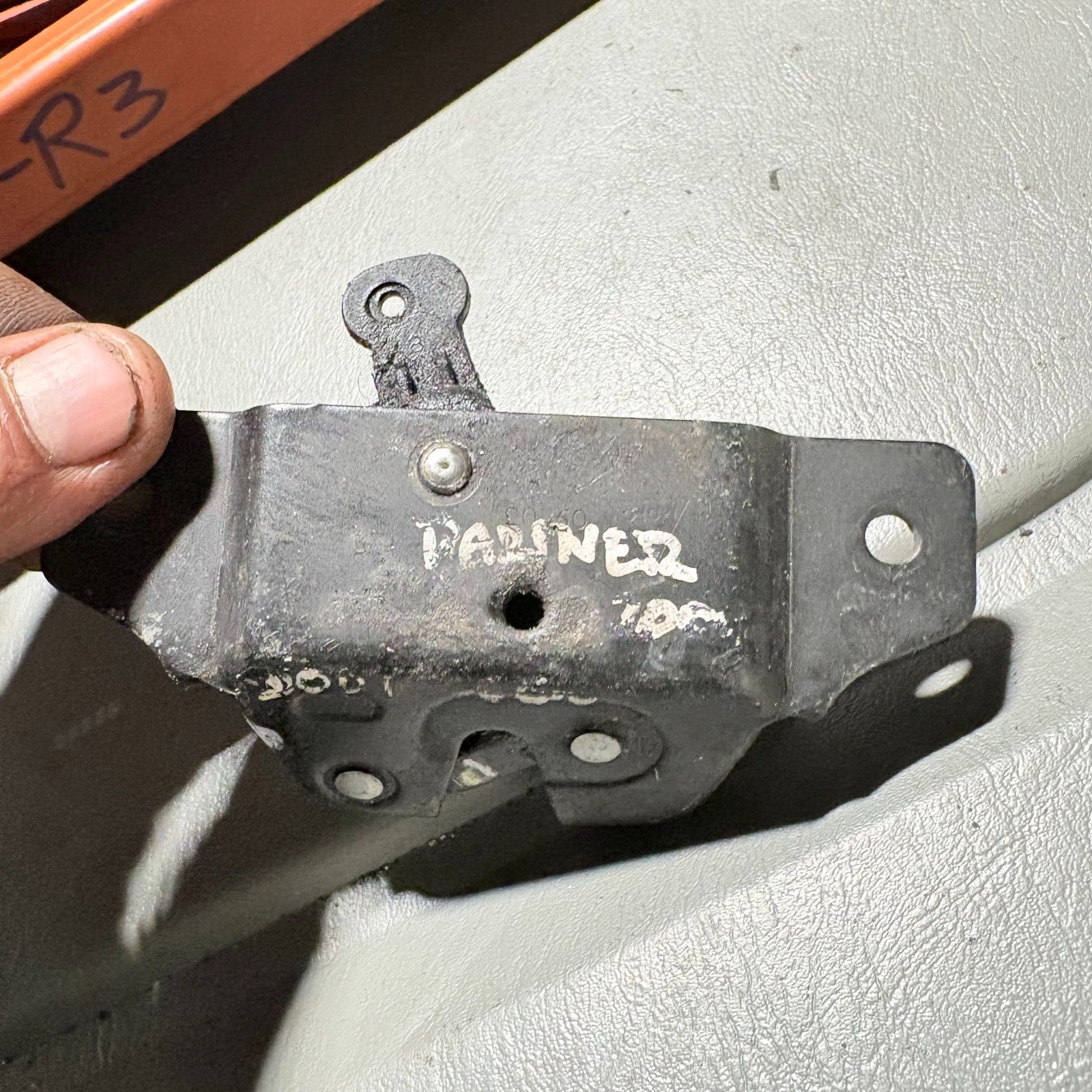 PEUGEOT PARTNER Tailgate Boot Lock 2007