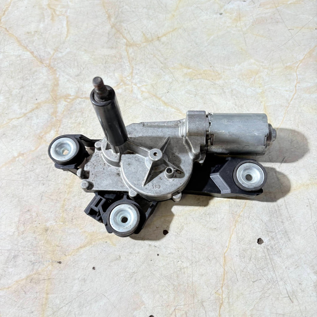 VOLVO V50 2004-2012 REAR TAILGATE BOOT WINDOW WIPER MOTOR 31218473