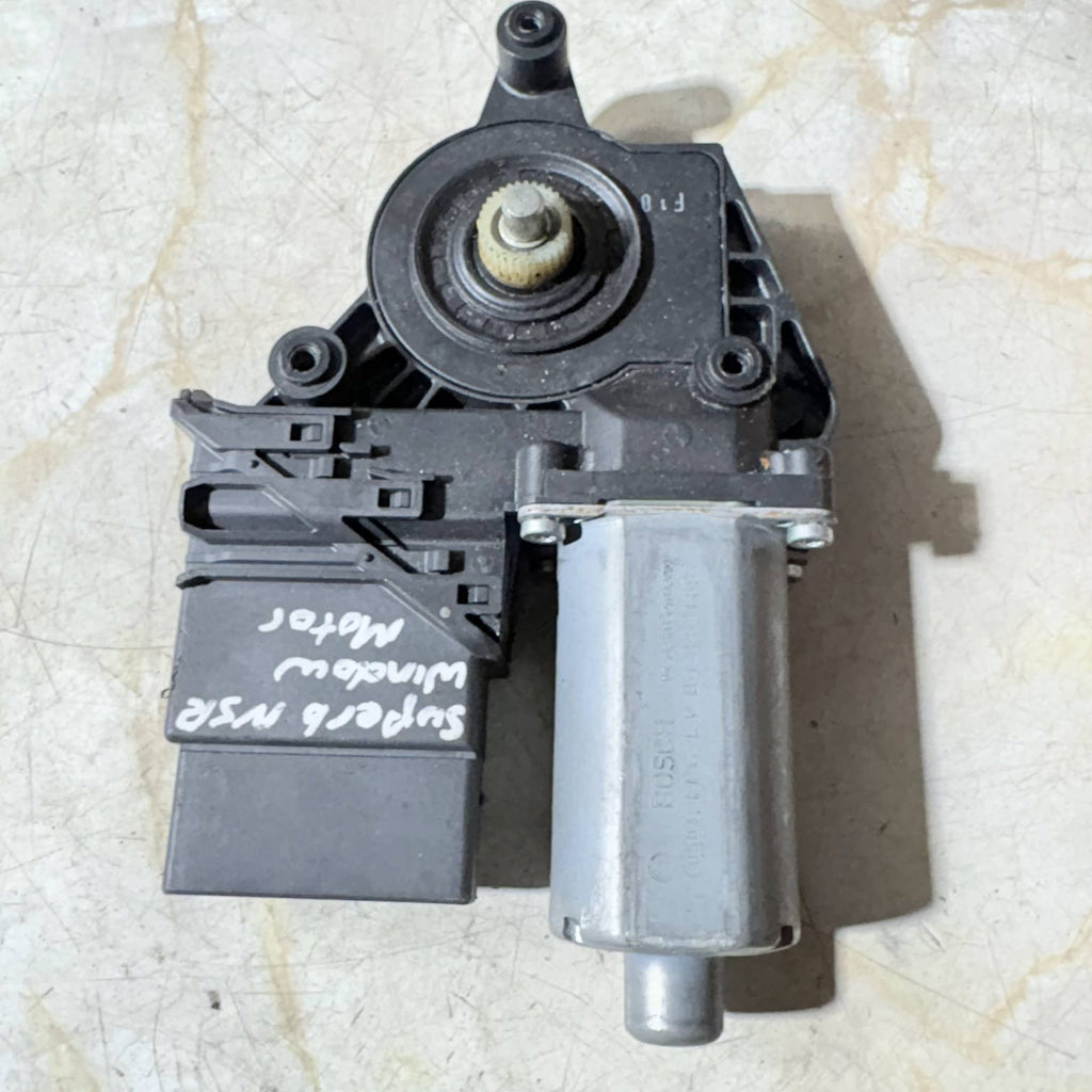 SKODA Superb MK1 01-08 Rear Left Passenger Electric Window Motor 3U0959811