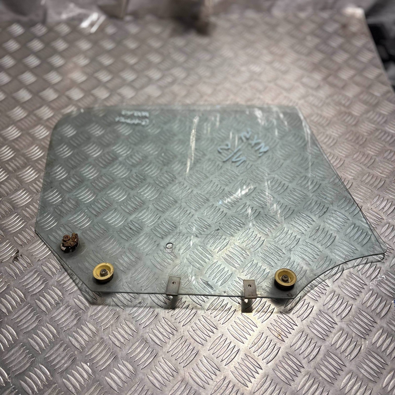 MAZDA MX-5 DOOR GLASS FRONT PASSENGER SIDE WINDOW GLAS 2005-2015
