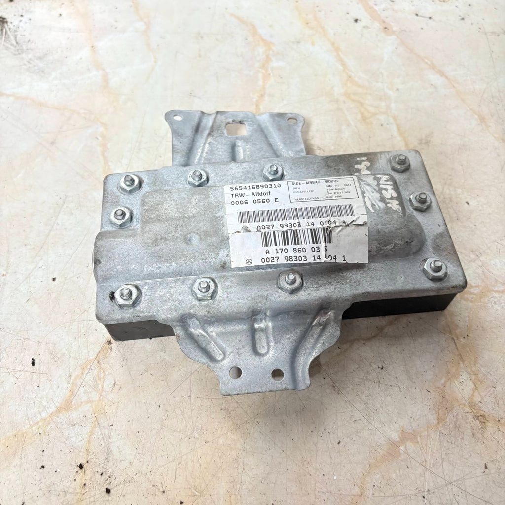 Mercedes W202 W208 Front Left N/S Door Card Air Module A1708600305