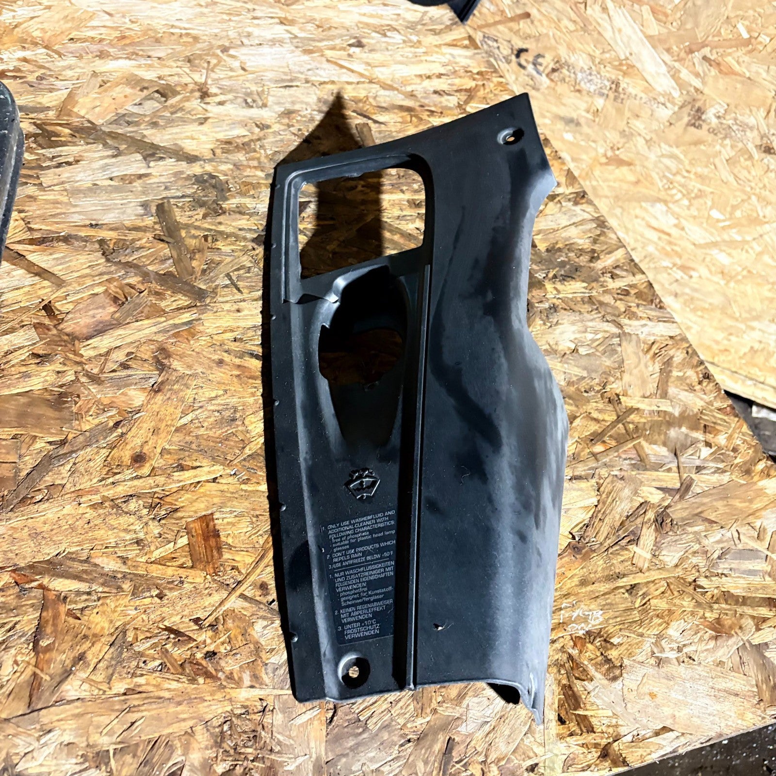 Porsche Cayenne Engine Compartment Trim Cover Right Side 7L5806584 2007-2010