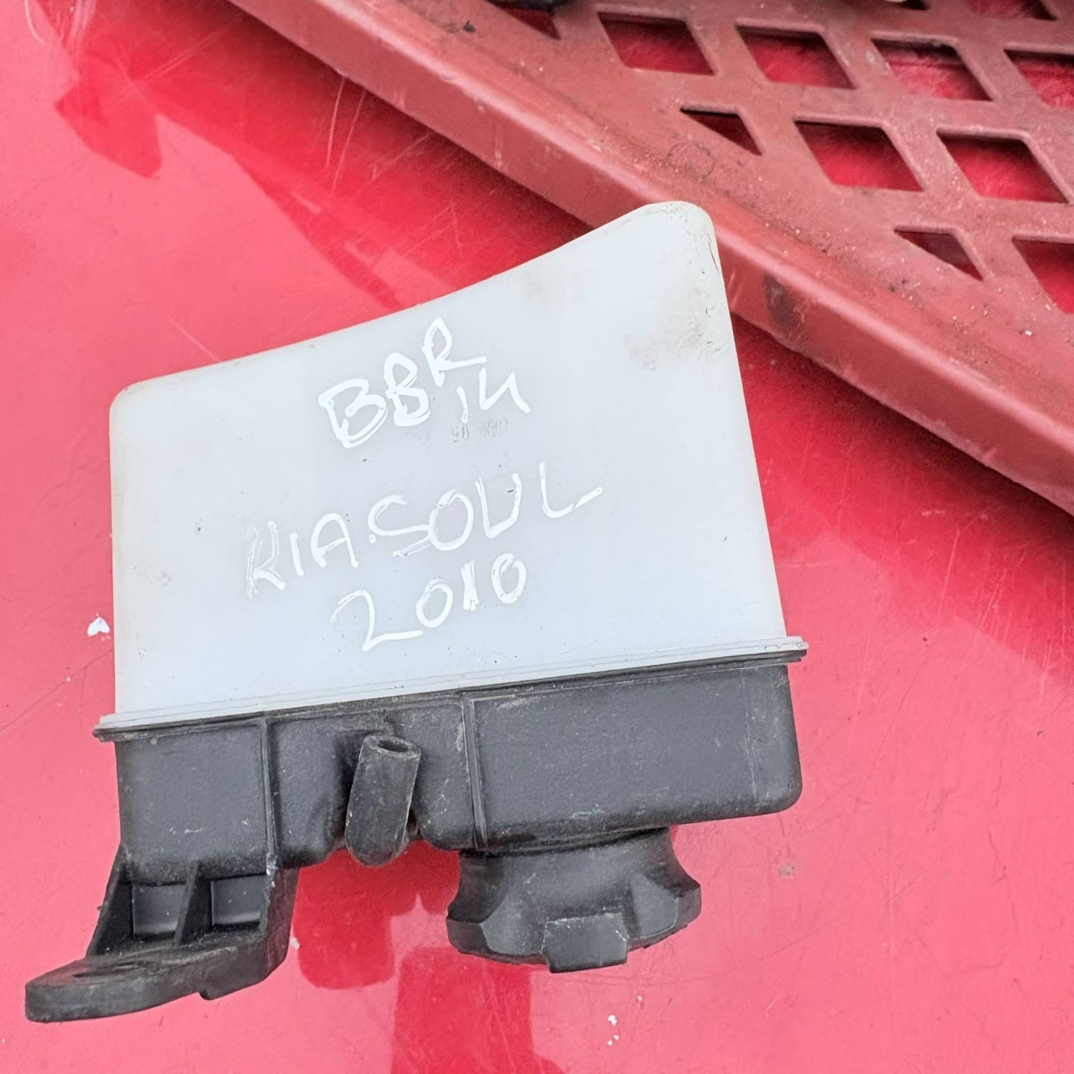 Kia Soul AM 2009-2013 1.6 CVVT 93kW Coolant Expansion Tank Reservoir 25431-2K000